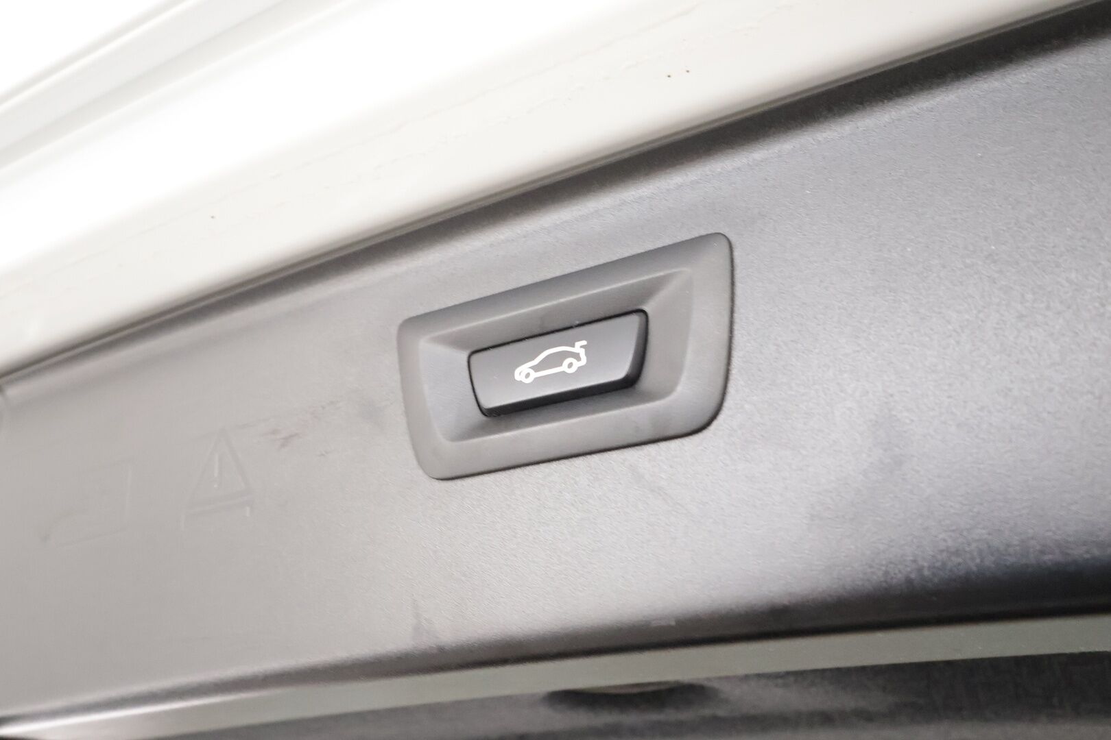 BMW 520 2016 F11 Touring 520d A xDrive Edition Exclusive * Koukku / Xenon / Sportnahat / P.Tutkat / Digimittaristo * - Suomi-auto / Kahdet renkaat - HULLUT BLACKWEEK JATKOT - KORKOTARJOUS 2,49%