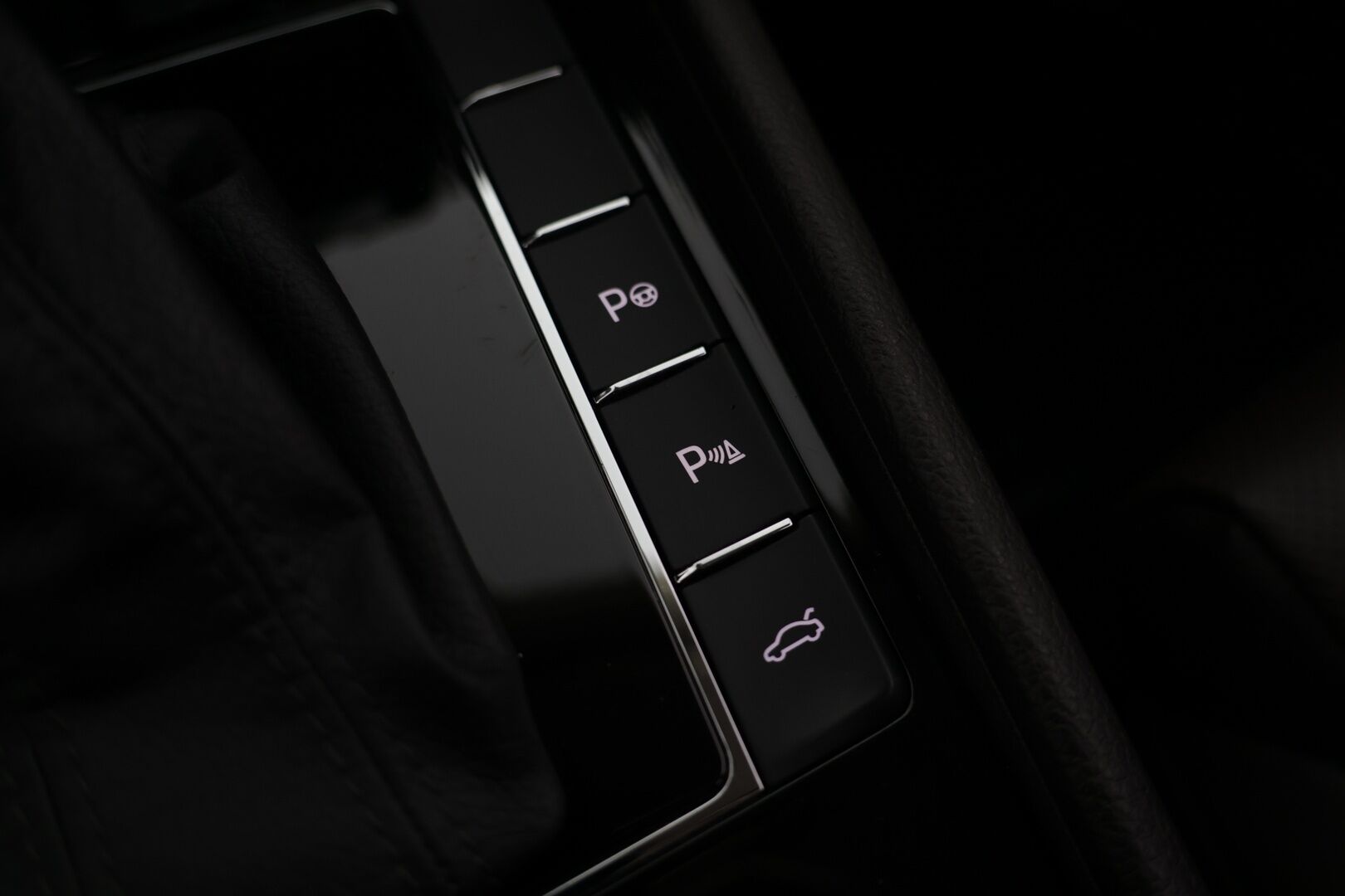 Skoda Superb 2016 Combi 2,0 TDI 190 4x4 L&K DSG Autom. * Webasto / ACC / Panorama / Canton / Ilmastoidut Muistinahat / Koukku / P-kamera * - 2-om. Suomi-auto / 2x Aluvanteet / Huippurenkaat / Upea yksilö! - HULLUT AVAJAISHULINAT KORKOTARJOUS 3,29 %