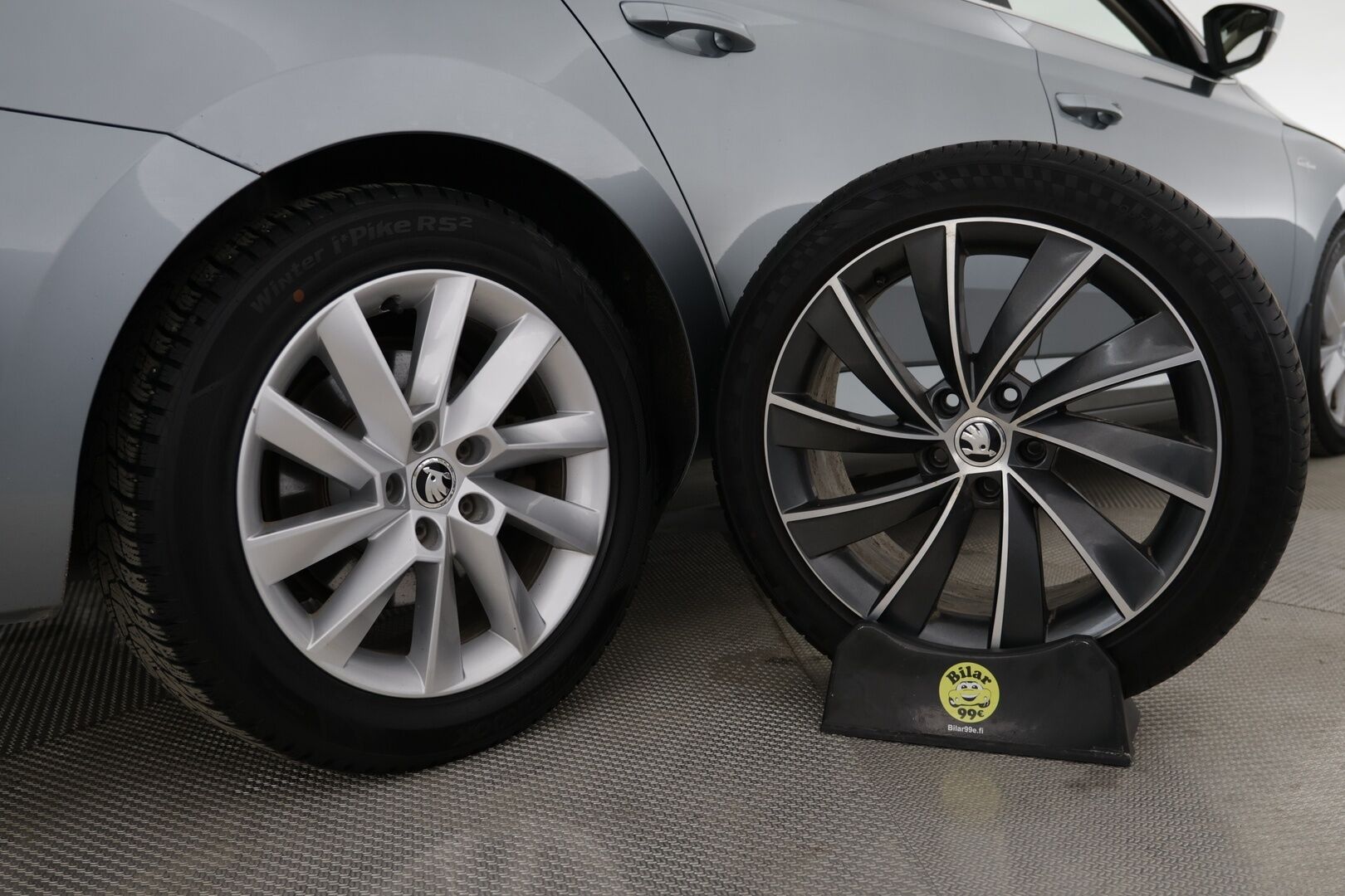 Skoda Superb 2016 Combi 2,0 TDI 190 4x4 L&K DSG Autom. * Webasto / ACC / Panorama / Canton / Ilmastoidut Muistinahat / Koukku / P-kamera * - 2-om. Suomi-auto / 2x Aluvanteet / Huippurenkaat / Upea yksilö! - HULLUT AVAJAISHULINAT KORKOTARJOUS 3,29 %