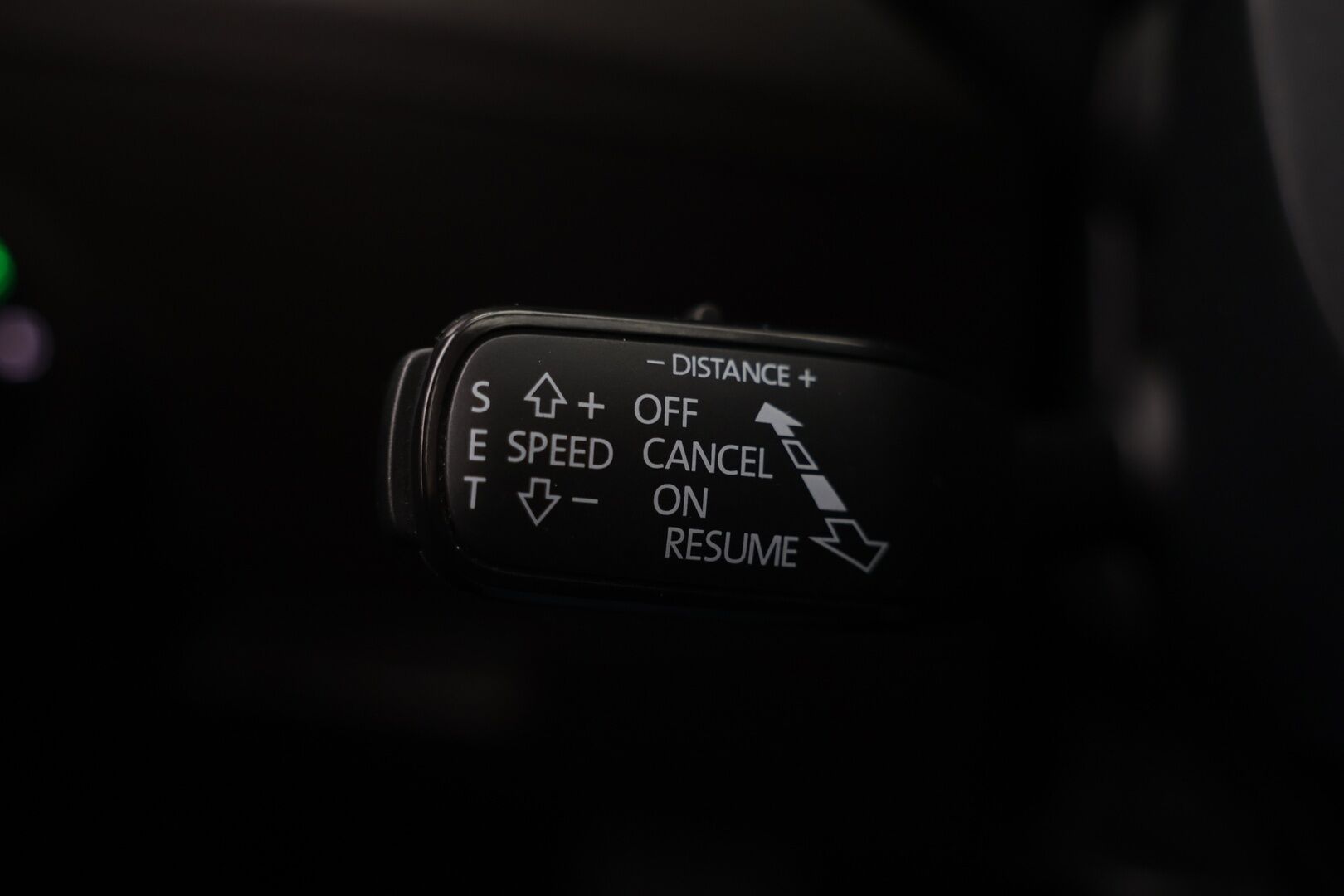 Skoda Superb 2016 Combi 2,0 TDI 190 4x4 L&K DSG Autom. * Webasto / ACC / Panorama / Canton / Ilmastoidut Muistinahat / Koukku / P-kamera * - 2-om. Suomi-auto / 2x Aluvanteet / Huippurenkaat / Upea yksilö! - HULLUT AVAJAISHULINAT KORKOTARJOUS 3,29 %