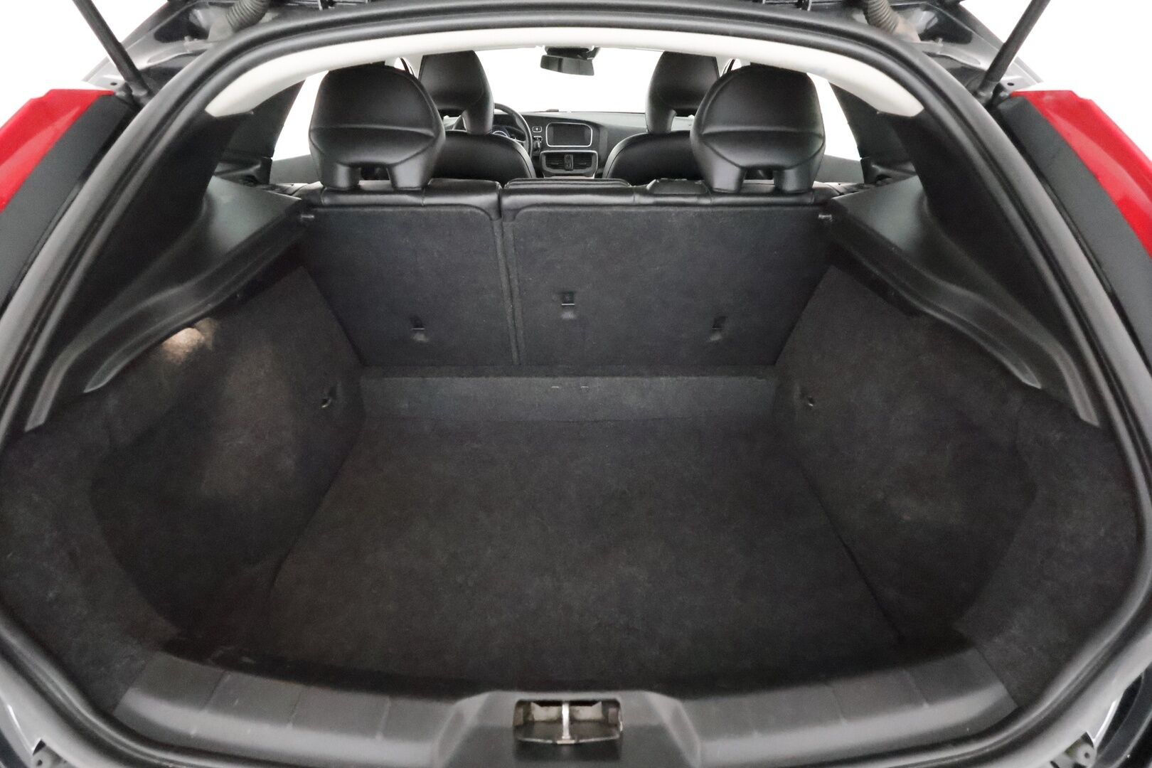 Volvo V40 Cross Country 2016 T3 Business aut ** Webasto / XENON-valot / Navi / P.Tutka / Nahkaverhoilu ** - Suomi-auto / Kahdet Renkaat