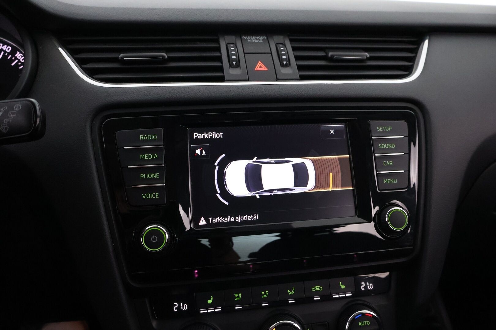 Skoda Octavia 2016 1,8 TSI 4x4 Style DSG Autom. - Suomiauto / KeylessGo / Vetokoukku / Peruutustutkat / Xenon / Lohko & Sisäpistoke / Juuri tullut Tampereelle!