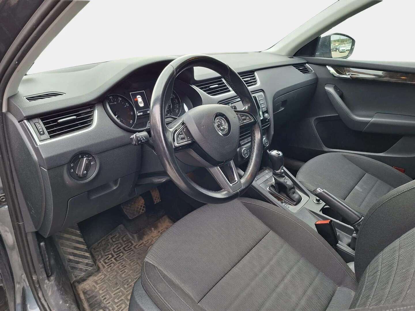 Skoda Octavia 2016 Skoda Octavia 1,8 TSI 4x4 Style DSG Autom - | Suomiauto | KeylessGo | Vetokoukku | P.tutkat | Xenon | Lohko & Sisäpistoke |