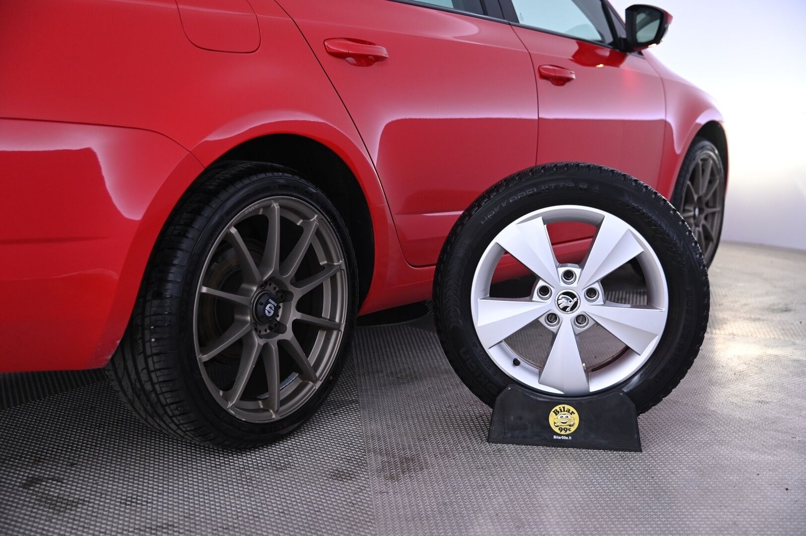 Skoda Octavia 2016 Combi 2,0 TDI 184 4x4 Style DSG Autom. *Webasto / P-kamera / Vetokoukku / Muistipenkki* - *Suomi-auto / Näyttävä yksilö / Juuri tullut*