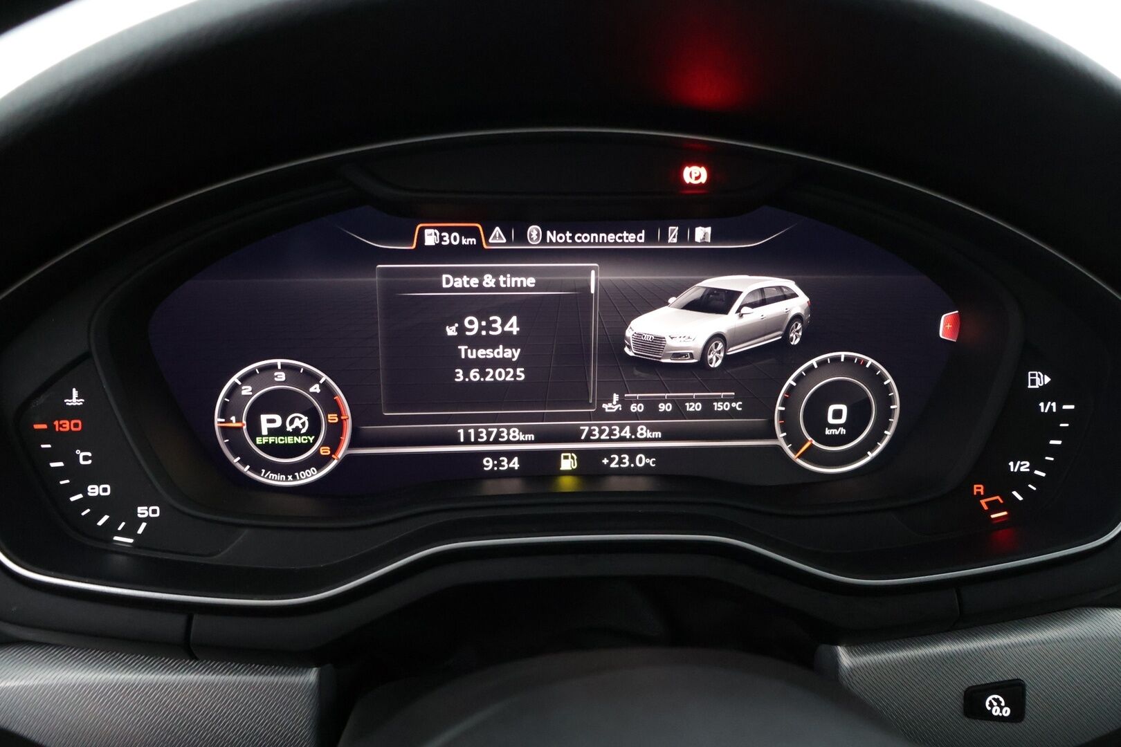 Audi A4 2016 Avant Business Sport 2,0 TDI 140 kW quattro * S-Line ulko / Webasto / Digimittaristo / Matrix LED / B&O / Vetokoukku * - * Jakohihna vaihdettu 5/2025 112tkm / Siistikuntoinen, hyvin varusteltu Suomiauto! *