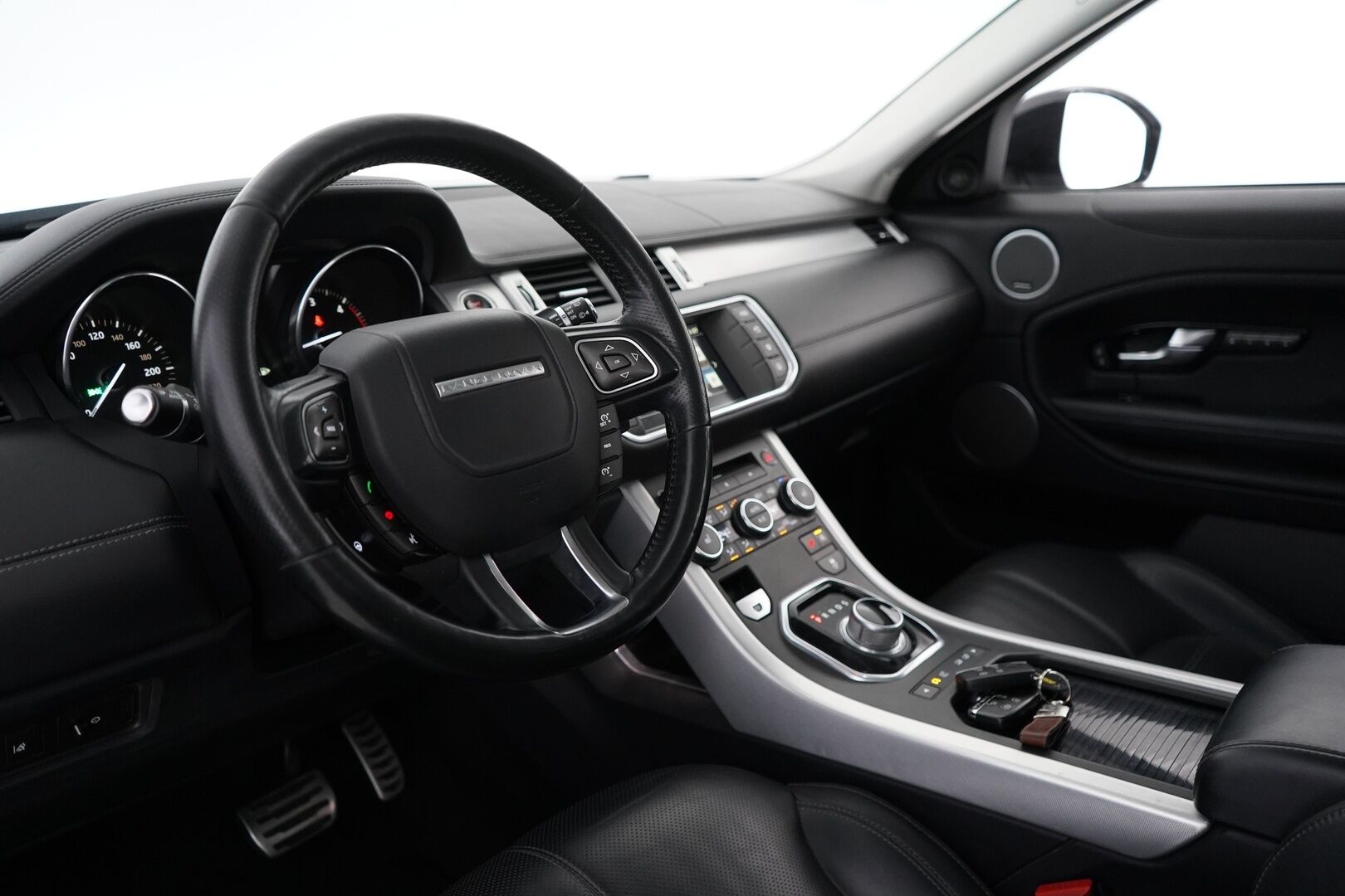 Land Rover Range Rover Evoque 2016 2,0 TD4 180 Aut HSE Dynamic - 360-kamera | Meridian | Lasikatto | Muistipenkit | Koukku | Nahkasisusta | Suomi-auto | Kahdet renkaat aluvantein | Juuri huollettu ja katsastettu