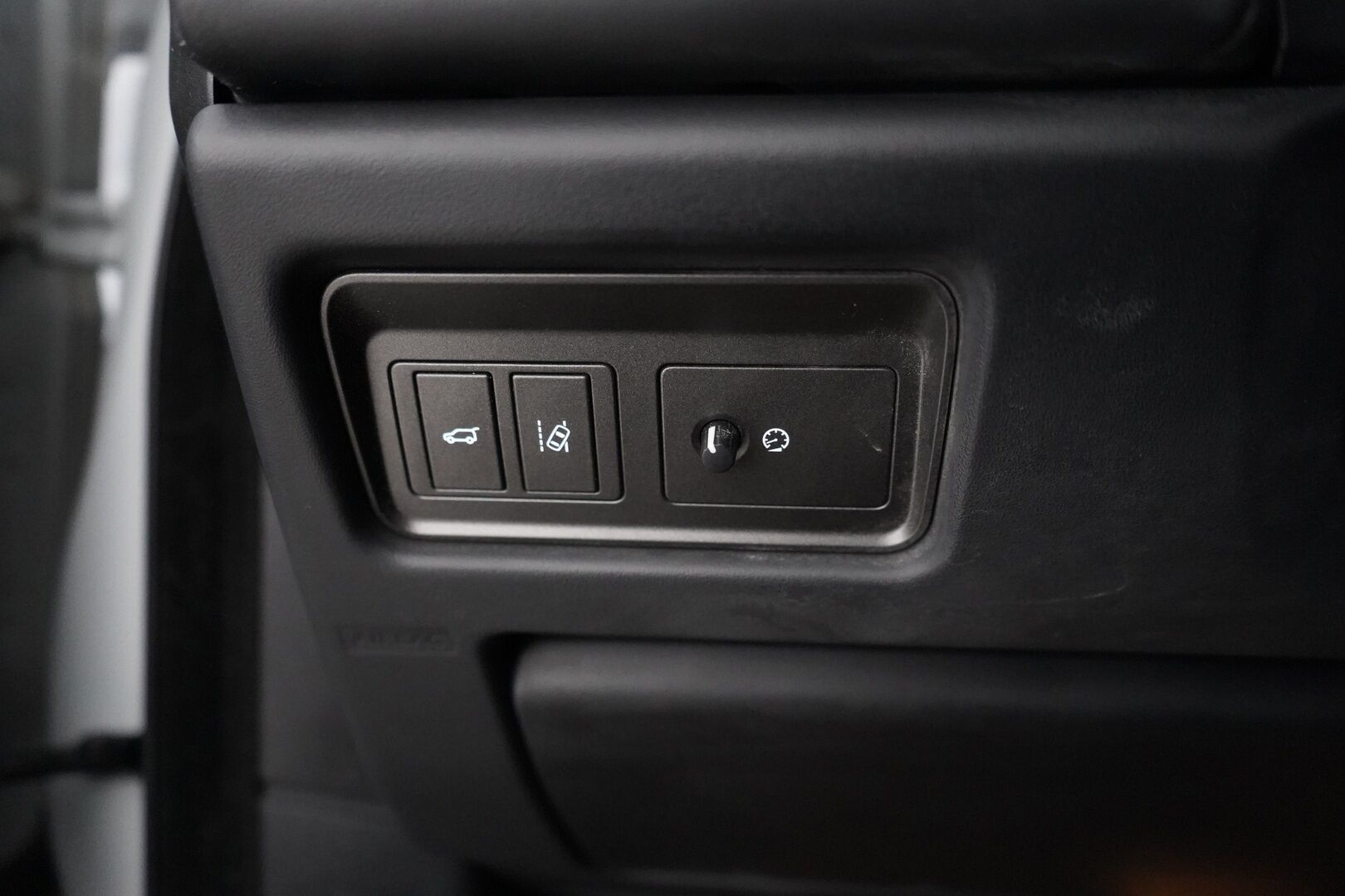 Land Rover Range Rover Evoque 2016 2,0 TD4 180 Aut HSE Dynamic - 360-kamera | Meridian | Lasikatto | Muistipenkit | Koukku | Nahkasisusta | Suomi-auto | Kahdet renkaat aluvantein | Juuri huollettu ja katsastettu