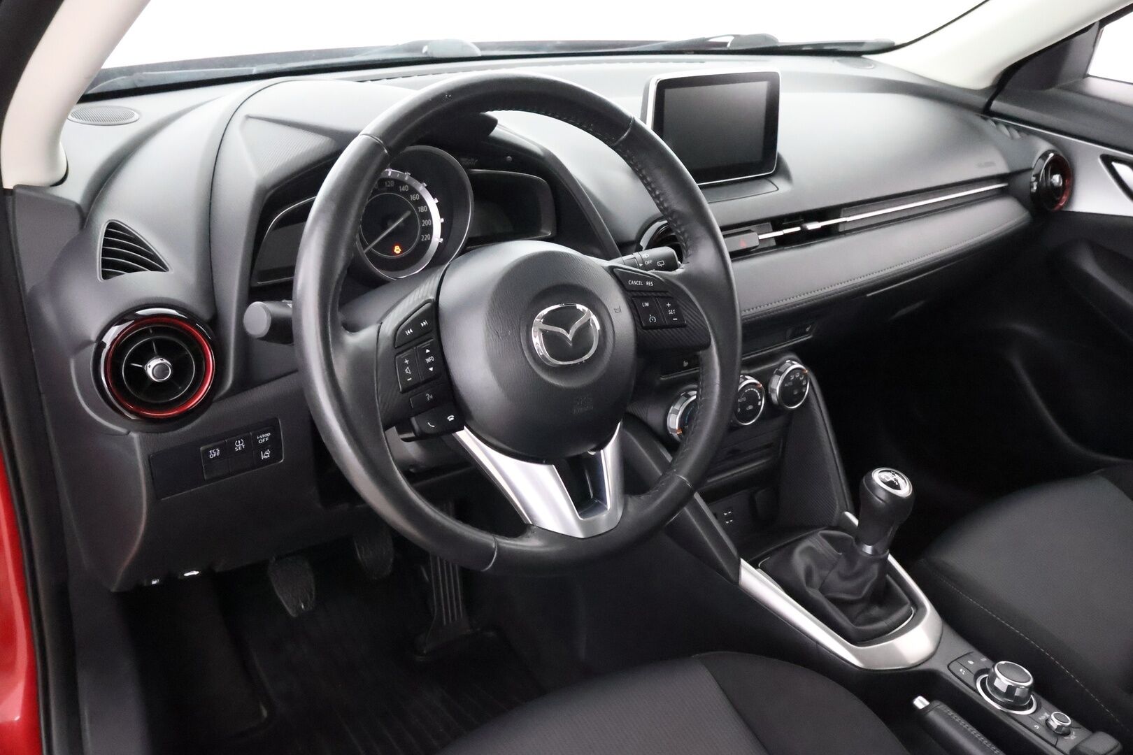 Mazda CX-3 2016 2,0 (120) SKYACTIV-G Premium Plus 6MT EA3 - Suomiauto / Peruutuskamera / Lohkolämmitin / Vakkari / KeyLess / LED / Juuri tullut Tampereelle!