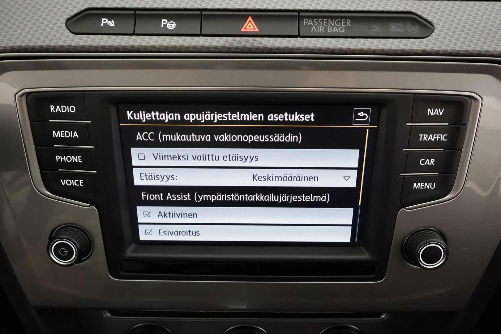 Volkswagen Passat 2017 Variant Alltrack 2,0 TDI 140 kW (190 hv) 4MOTION DSG Winter Edition * ACC / Webasto / Koukku / LED * - Neliveto / Kahdet Renkaat / Suomi-auto