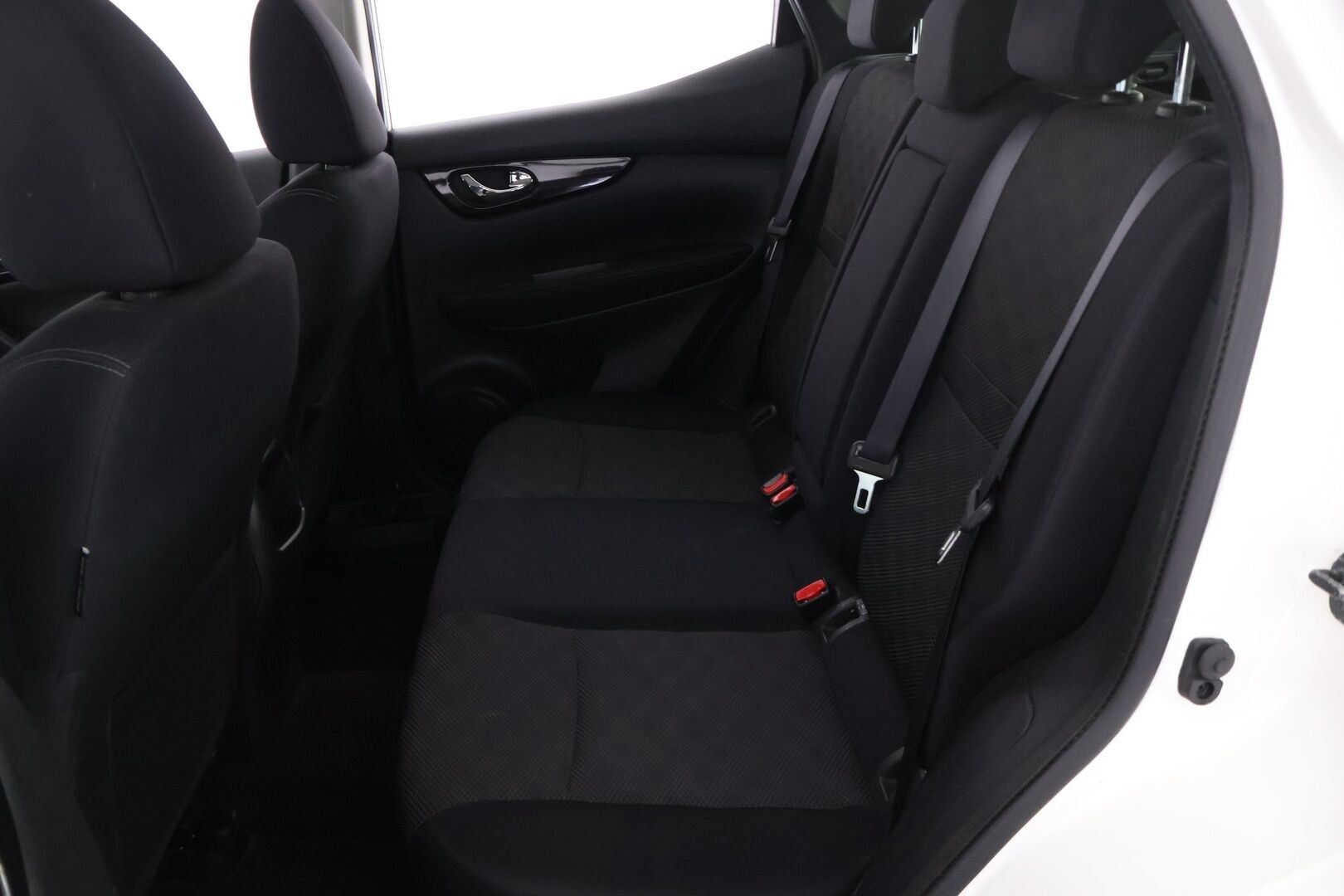 Nissan Qashqai 2016 DIG-T 115 Acenta 2WD Xtronic E6 Safety Pack Connect YritysOutlet - Myydään vain yrityksille - Juuri katsastettu / Lohko / Kahdet renkaat vanteilla / P-kamera /Suomi-auto /Isofix / Bluetooth / Tutkat edessä ja takana