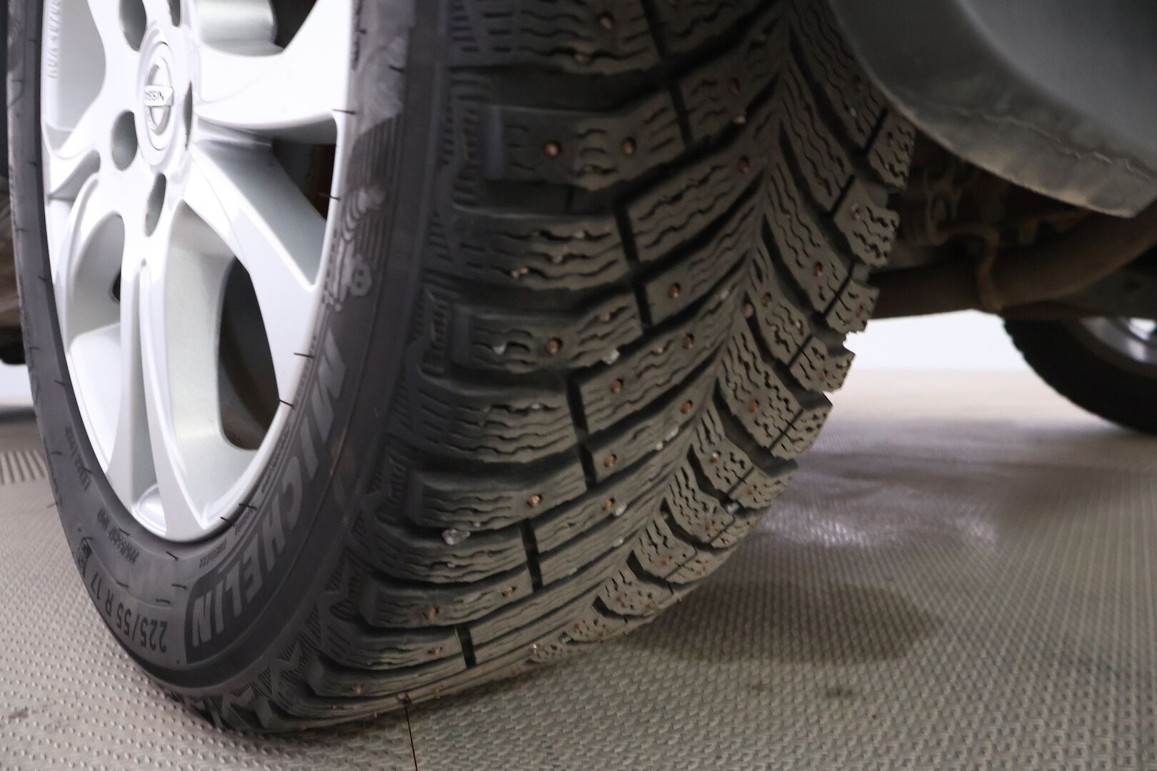 Nissan Qashqai 2016 DIG-T 115 Acenta 2WD Xtronic E6 Safety Pack Connect YritysOutlet - Myydään vain yrityksille - Juuri katsastettu / Lohko / Kahdet renkaat vanteilla / P-kamera /Suomi-auto /Isofix / Bluetooth / Tutkat edessä ja takana