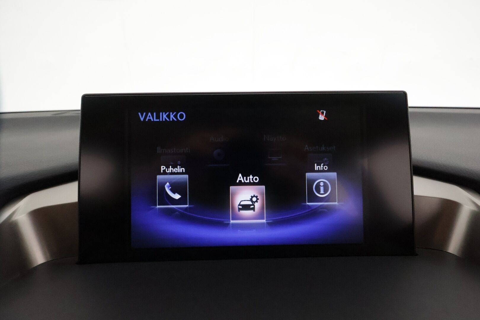 Lexus NX 2017 300h Hybrid A AWD Executive **Adapt.vakkari / P.kamera / Sähköpenkit / Nahat / Lohkolämmitin / KeylessGo** - Erittäin siistikuntoinen Lexus  / Hyvin huollettu ja varusteltu! - Osta nyt, maksa vasta ensi vuonna