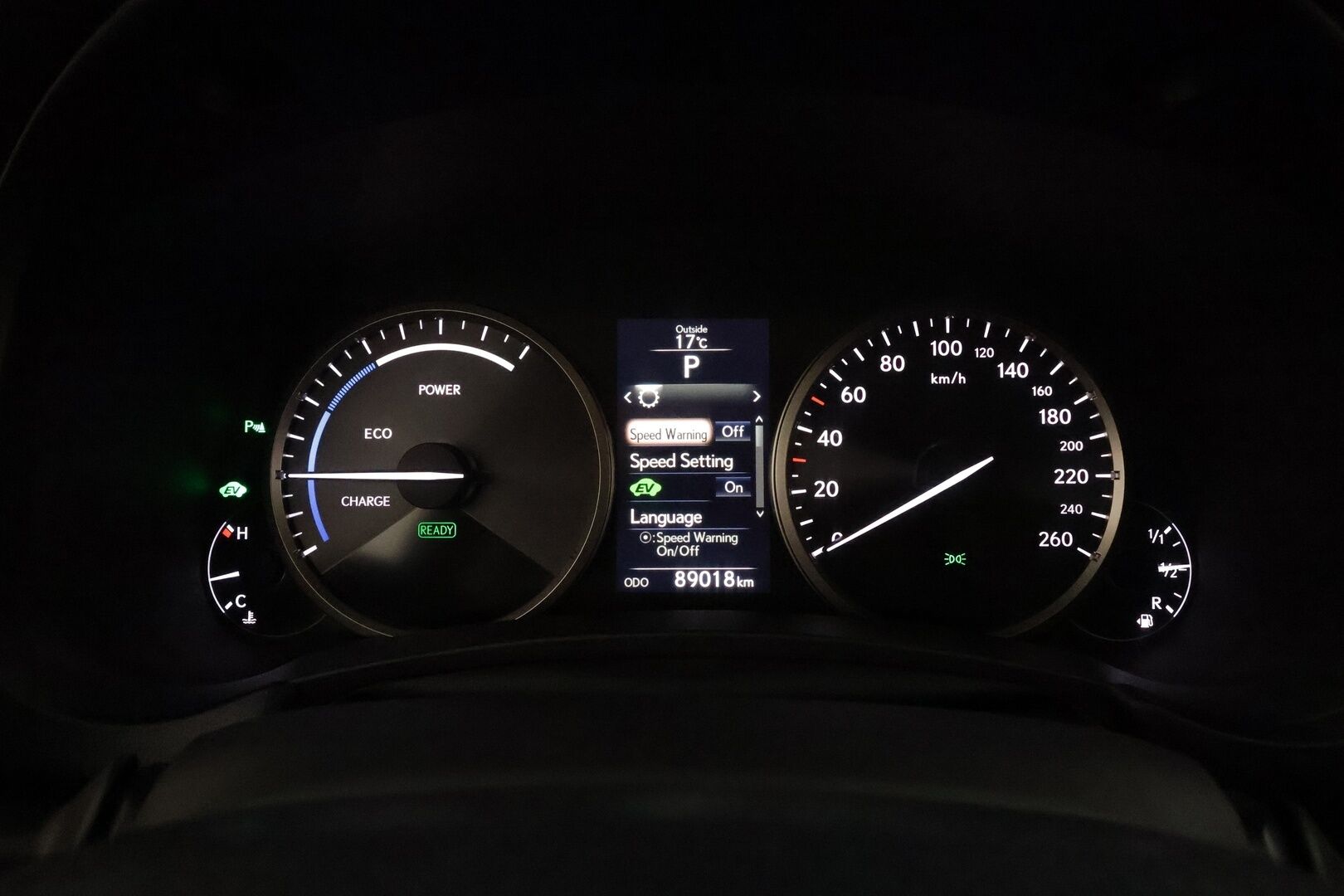 Lexus NX 2017 300h Hybrid A AWD Executive **Adapt.vakkari / P.kamera / Sähköpenkit / Nahat / Lohkolämmitin / KeylessGo** - 3,99 % KORKOTARJOUS TÄHÄN AUTOON - Suomi-auto / Kahdet renkaat aluvanteilla 