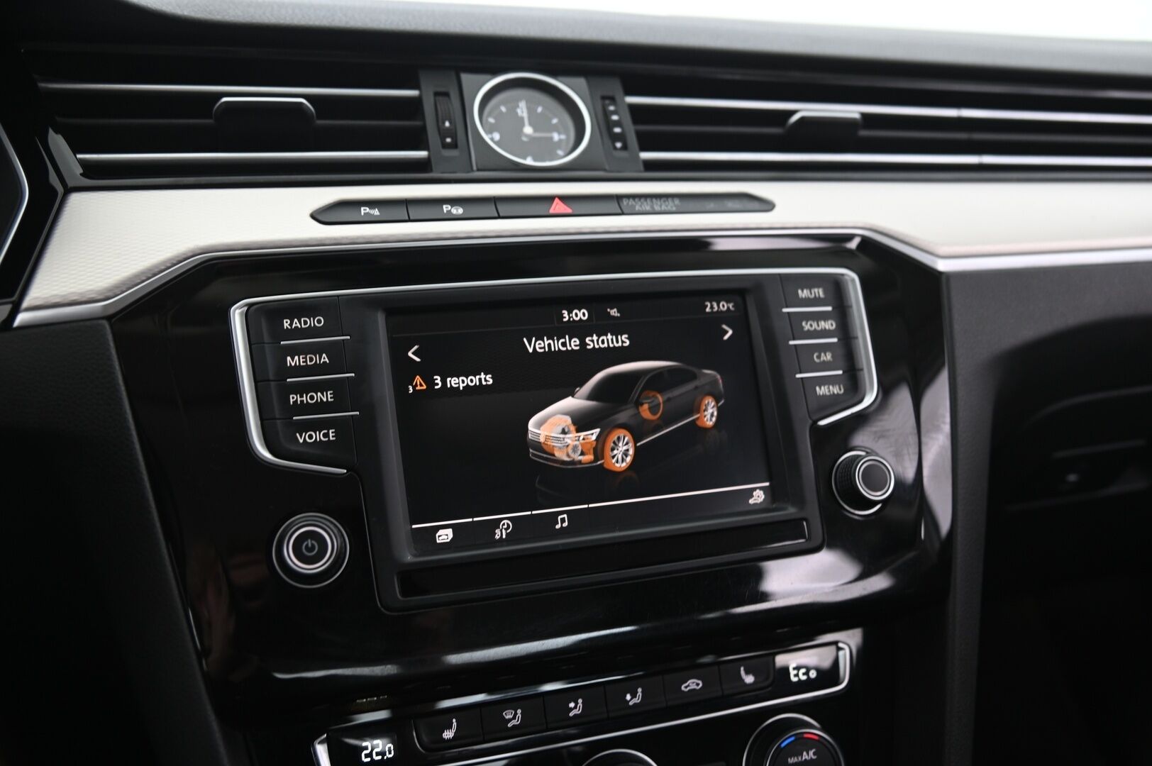 Volkswagen Passat 2017 Sedan GTE Plug-In Hybrid 160 kW (218 hv) DSG-automaatti - *Myyydään Huutokaupat.com*