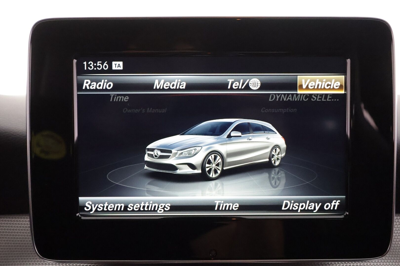 Mercedes-Benz CLA 2017 180 A Shooting Brake Premium Business - | Koukku | P.Kamera | LED-High Performance | Sporttipenkit | Apple&Android | Facelift | Lohkolämmitin | Vakkari | Suomi-auto | Kahdet renkaat | 