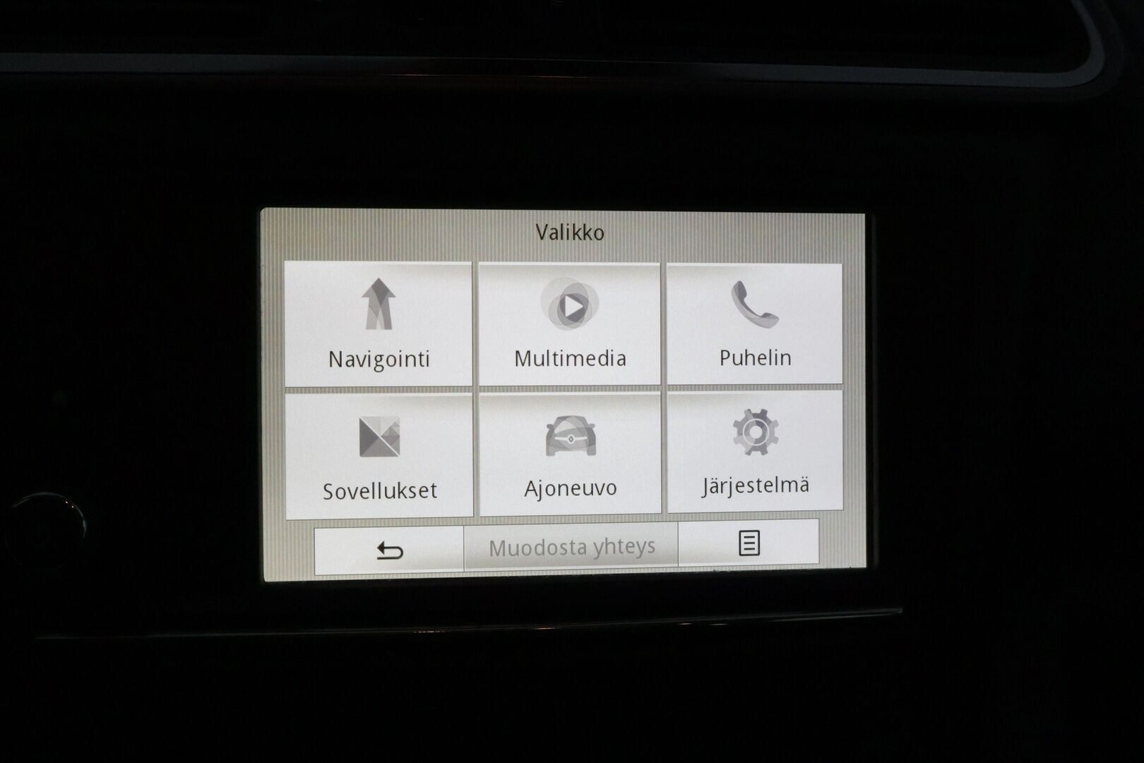 Renault Kadjar 2017 Energy TCe 130 Zen* Vakkari / Mäkilähtöavustin / Lohkolämmitin * - * Suomi-auto / Kahdet renkaat / Juuri huollettu sekä hiljattain katsastettu *