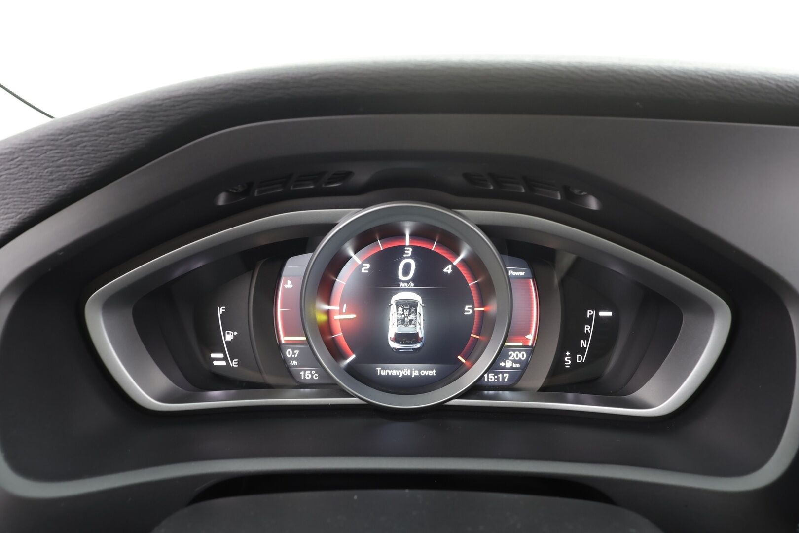 Volvo V40 Cross Country 2017 D2 Business aut * Vakkari / Panorama / P.kamera / LED / Navi / Koukku / Webasto / Tuulilasinlämmitin / Digimittaristo * - Suomi-auto / Kahdet renkaat aluvanteilla - HULLUT JOULUT KORKOTARJOUS 2,49% 