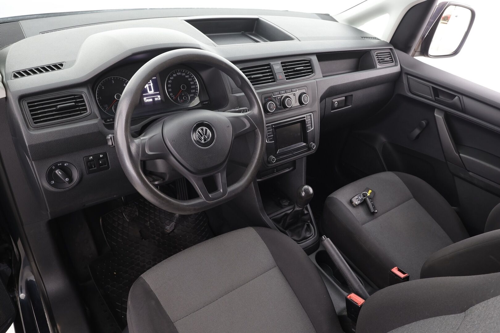 Volkswagen Caddy 2017 umpipakettiauto 2,0 TDI 75kW * Webasto / Koukku / Vakkari / P.Tutka / Ilmastointi / Bluetooth * - Suomi-auto / Kahdet renkaat - HULLUT AVAJAISHULINAT KORKOTARJOUS 3,29 %