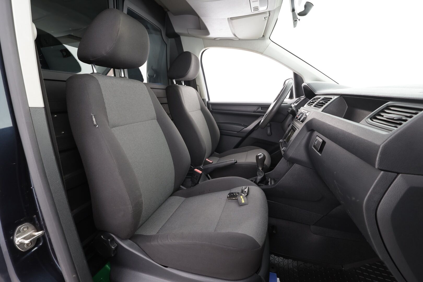 Volkswagen Caddy 2017 umpipakettiauto 2,0 TDI 75kW * Webasto / Koukku / Vakkari / P.Tutka / Ilmastointi / Bluetooth * - Suomi-auto / Kahdet renkaat - HULLUT AVAJAISHULINAT KORKOTARJOUS 3,29 %