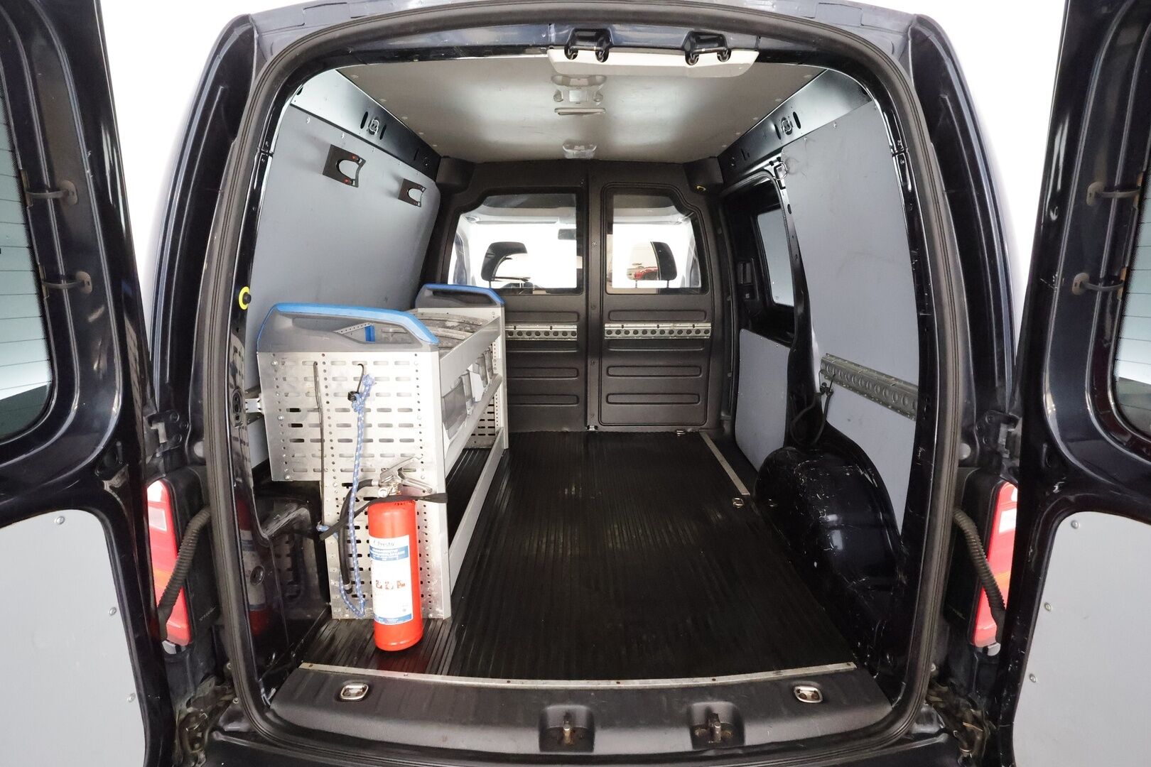 Volkswagen Caddy 2017 umpipakettiauto 2,0 TDI 75kW * Webasto / Koukku / Vakkari / P.Tutka / Ilmastointi / Bluetooth * - Suomi-auto / Kahdet renkaat - HULLUT AVAJAISHULINAT KORKOTARJOUS 3,29 %