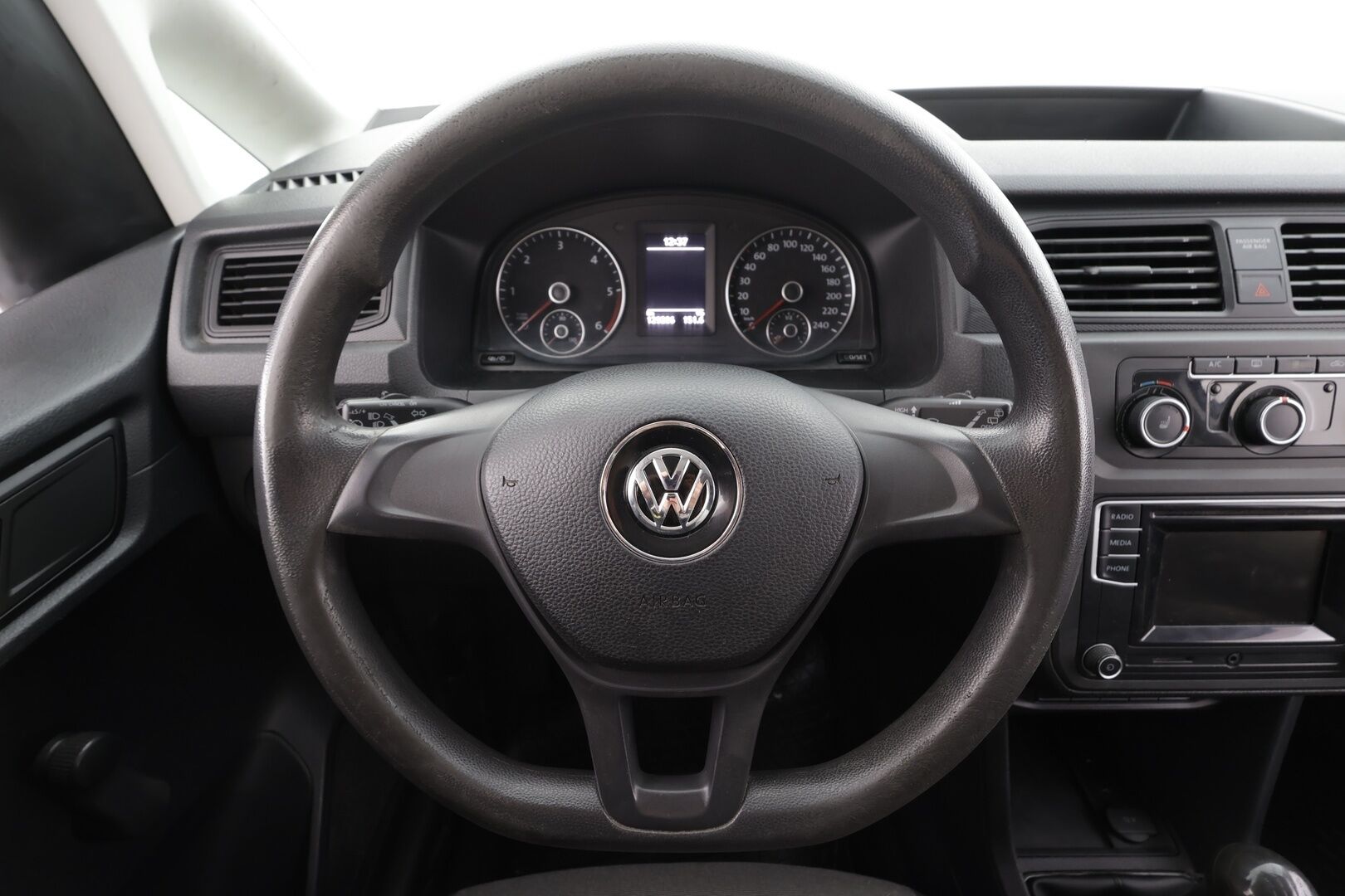 Volkswagen Caddy 2017 umpipakettiauto 2,0 TDI 75kW * Webasto / Koukku / Vakkari / P.Tutka / Ilmastointi / Bluetooth * - Suomi-auto / Kahdet renkaat - HULLUT AVAJAISHULINAT KORKOTARJOUS 3,29 %