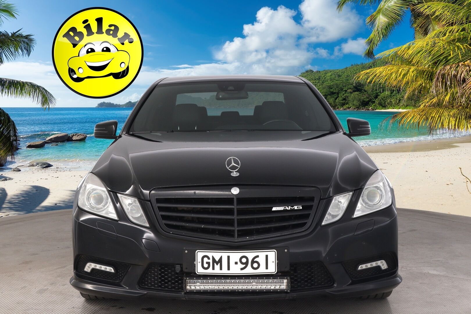 Mercedes-Benz E 2010 350 CDI 4Matic AMG-Styling *Nahkasisusta / Tutkat /  Navi / Rattivaihteet* - Juuri huollettu&katsastettu / Amg sisä- ja ulkonäköpaketti / Väkivahva 3.0L mersun diesel / Tummennetut takalasit 