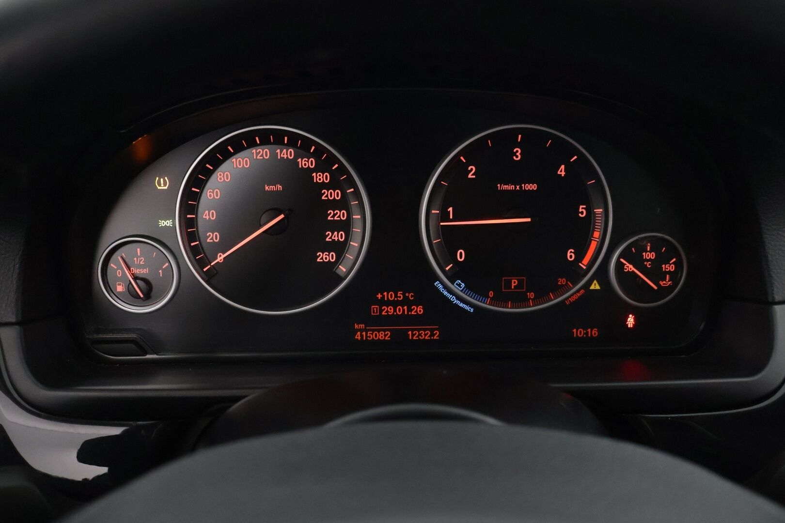 BMW 518 2016 F11 Touring 518d A Exclusive M-Sport Look - YritysOutlet - Myydään vain yrityksille *Navi/Nahkasisusta/Sähköluukku - Pitkä leima! / Hyvät nastat! / Juuri katsastettu!