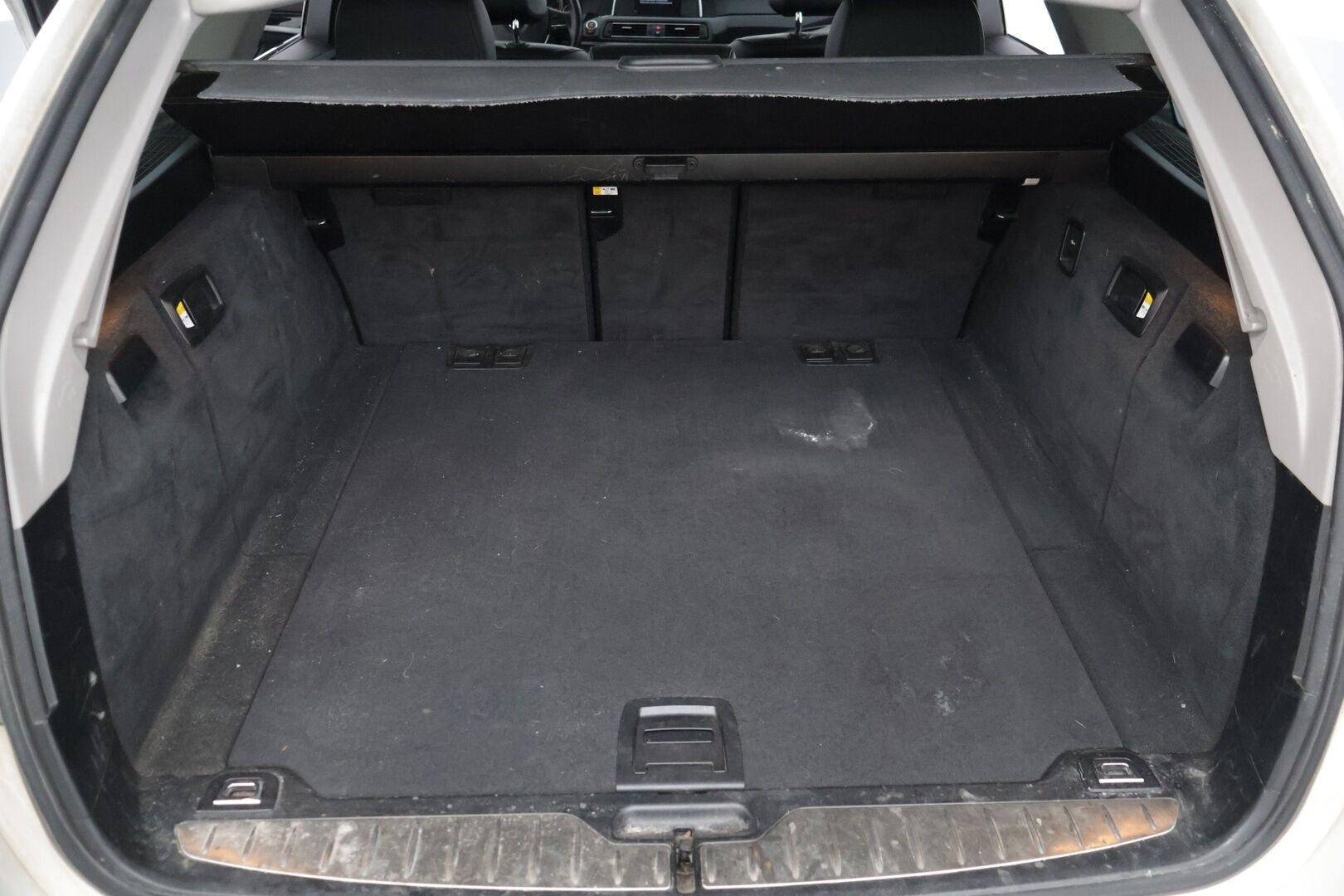 BMW 518 2016 F11 Touring 518d A Exclusive M-Sport Look - YritysOutlet - Myydään vain yrityksille *Navi/Nahkasisusta/Sähköluukku - Pitkä leima! / Hyvät nastat! / Juuri katsastettu!