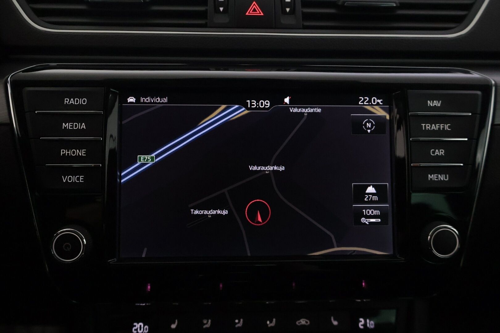 Skoda Superb 2017 Combi 2,0 TDI 150 Style DSG Autom. - | 2 om. Suomi-Auto | Canton | ACC | Webasto | Keyless | S- kontti |