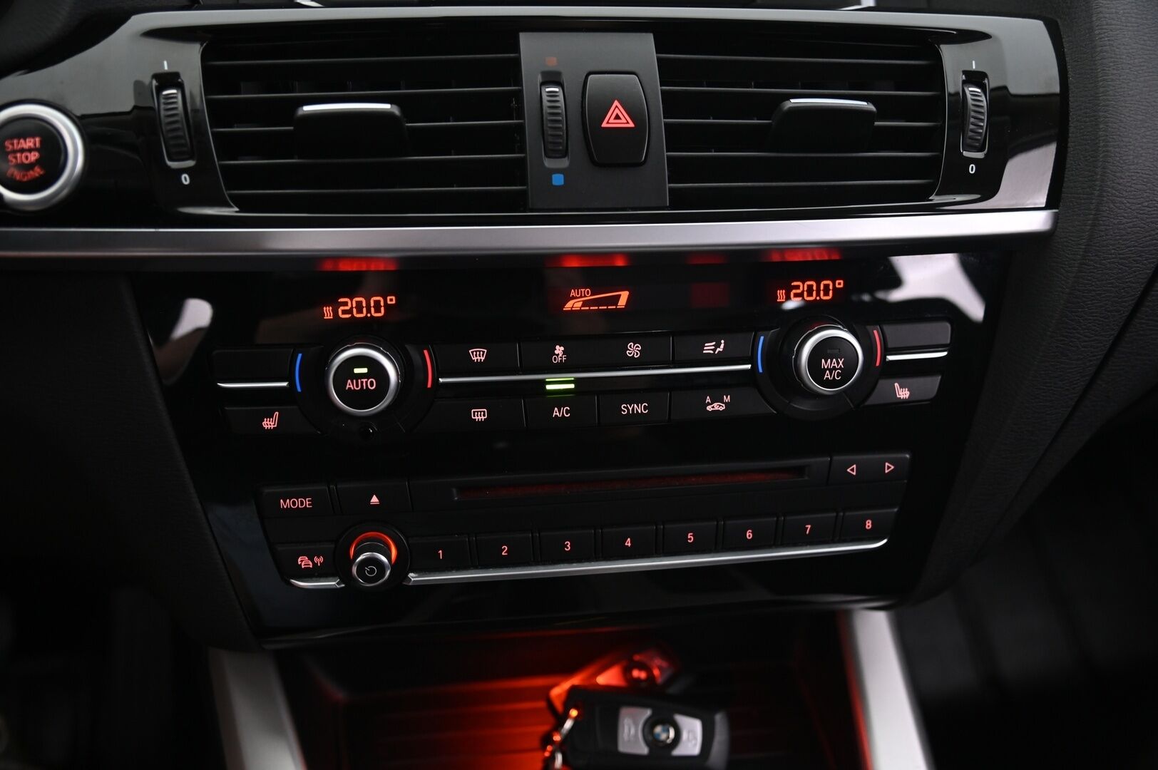 BMW X3 2017 F25 xDrive20d A Business - Suomi-auto | Vakkari | Tutkat | Vetokoukku | Sähkö kontti | BT | 2x renkaat&alumiinivanteet