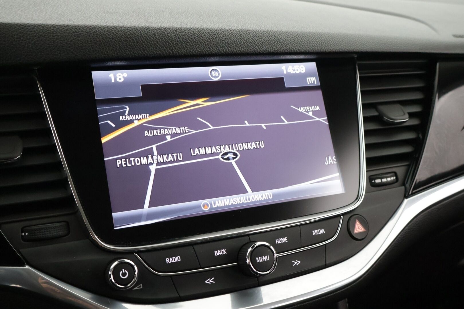 Opel Astra 2017 Sports Tourer Innovation 1,4 Turbo / P.kamera / Lohkolämmitin / Navi / Sähkökontti / - Osta nyt, maksa vasta ensi vuonna