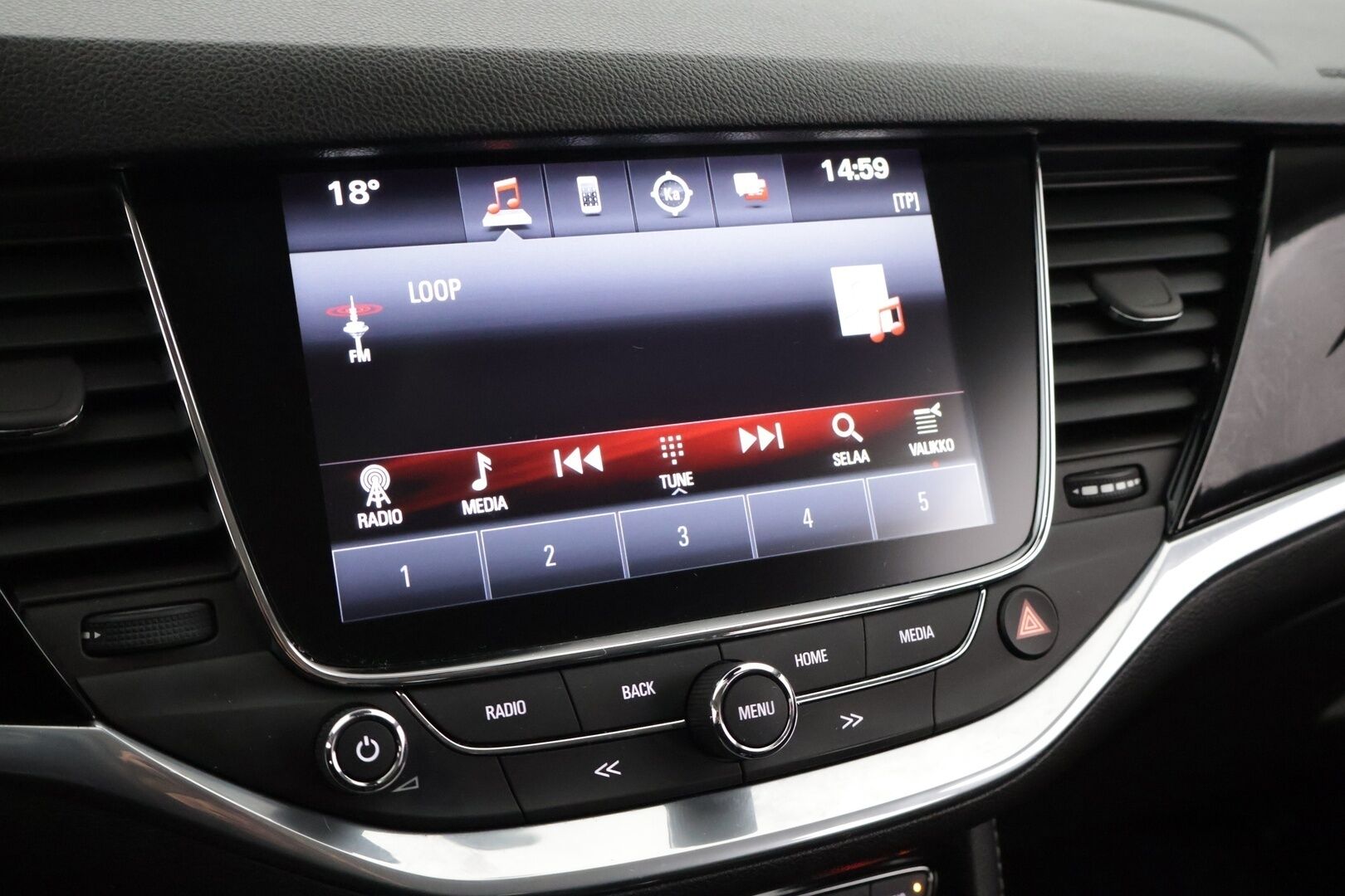 Opel Astra 2017 Sports Tourer Innovation 1,4 Turbo / P.kamera / Lohkolämmitin / Navi / Sähkökontti / - Osta nyt, maksa vasta ensi vuonna