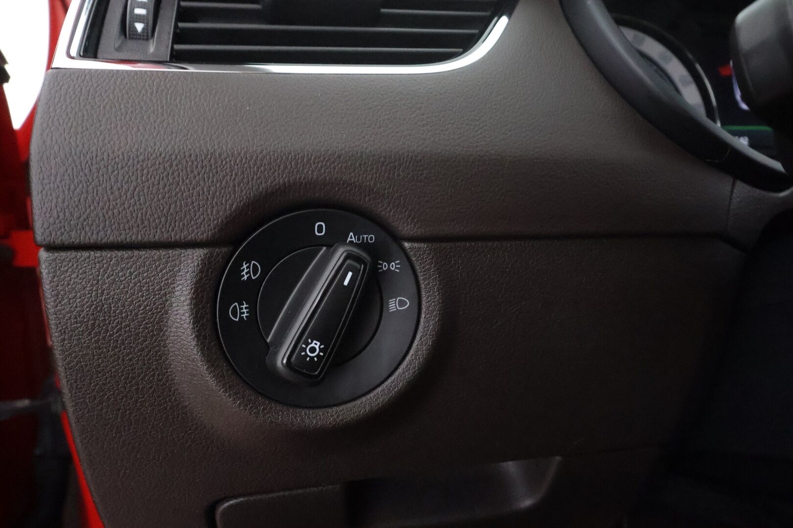 Skoda Octavia 2017 Combi 2,0 TDI 184 4x4 Scout DSG * Facelift / Canton / ACC / Webasto / P.kamera / LED / Keyless / Apple&Android * - Suomi-auto / Kahdet renkaat aluvanteilla