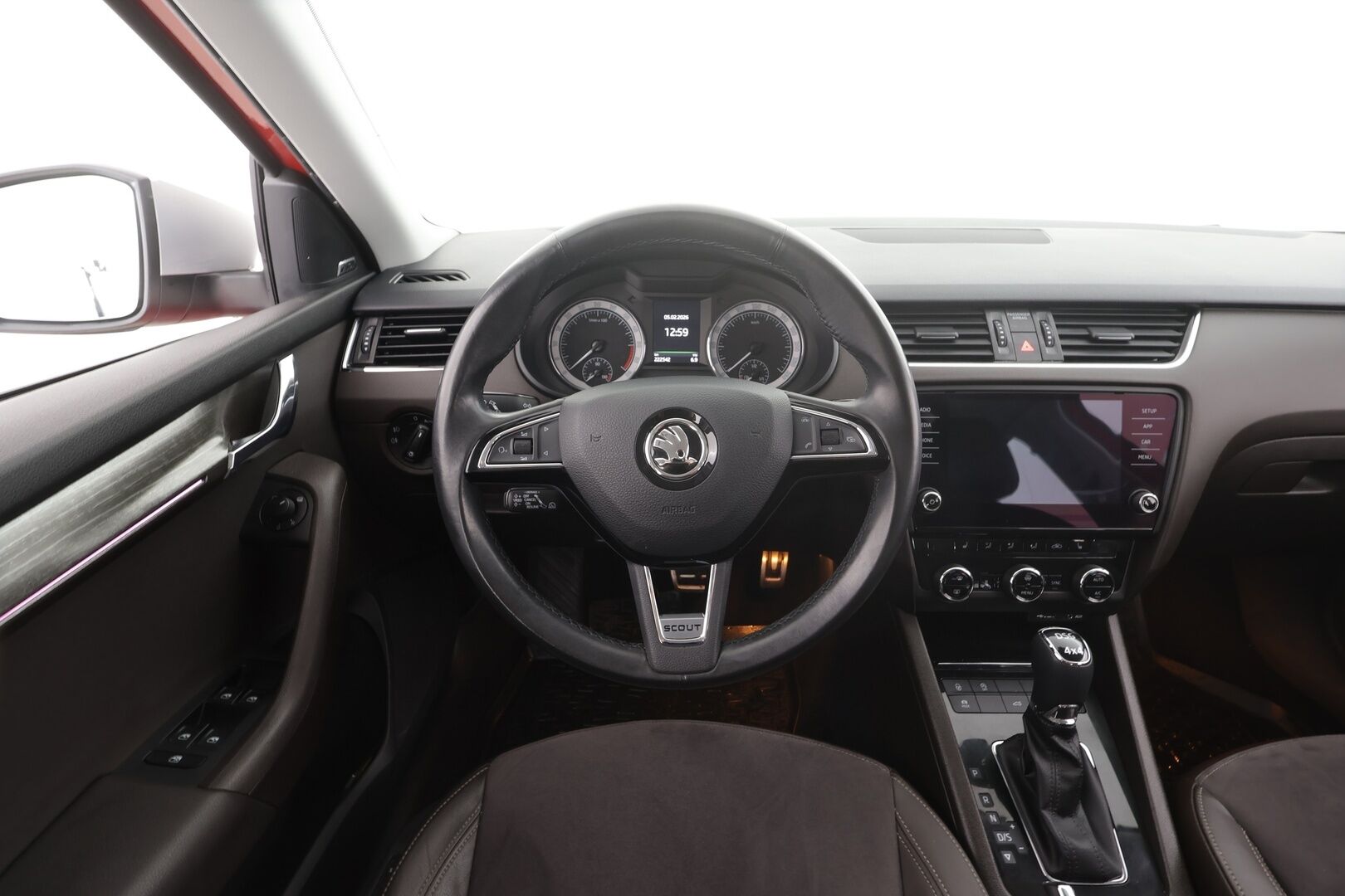 Skoda Octavia 2017 Combi 2,0 TDI 184 4x4 Scout DSG * Facelift / Canton / ACC / Webasto / P.kamera / LED / Keyless / Apple&Android * - Suomi-auto / Kahdet renkaat aluvanteilla