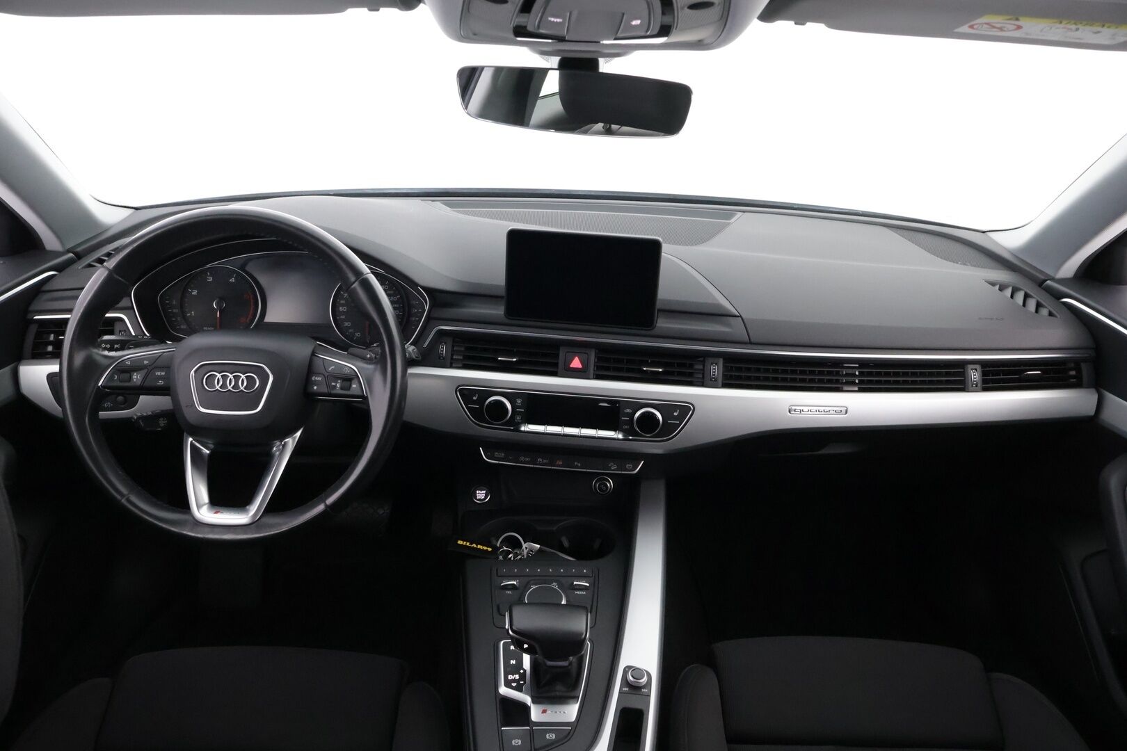 Audi A4 allroad quattro 2017 Land of quattro Edition 2,0 TDI 120 kW quattro S tronic - 2Om Suomiauto | Webasto | Vetokoukku | Matrix LED | Sporttipenkit | Audi Sound System | Vakkari | Juuri tullut Tampereelle!