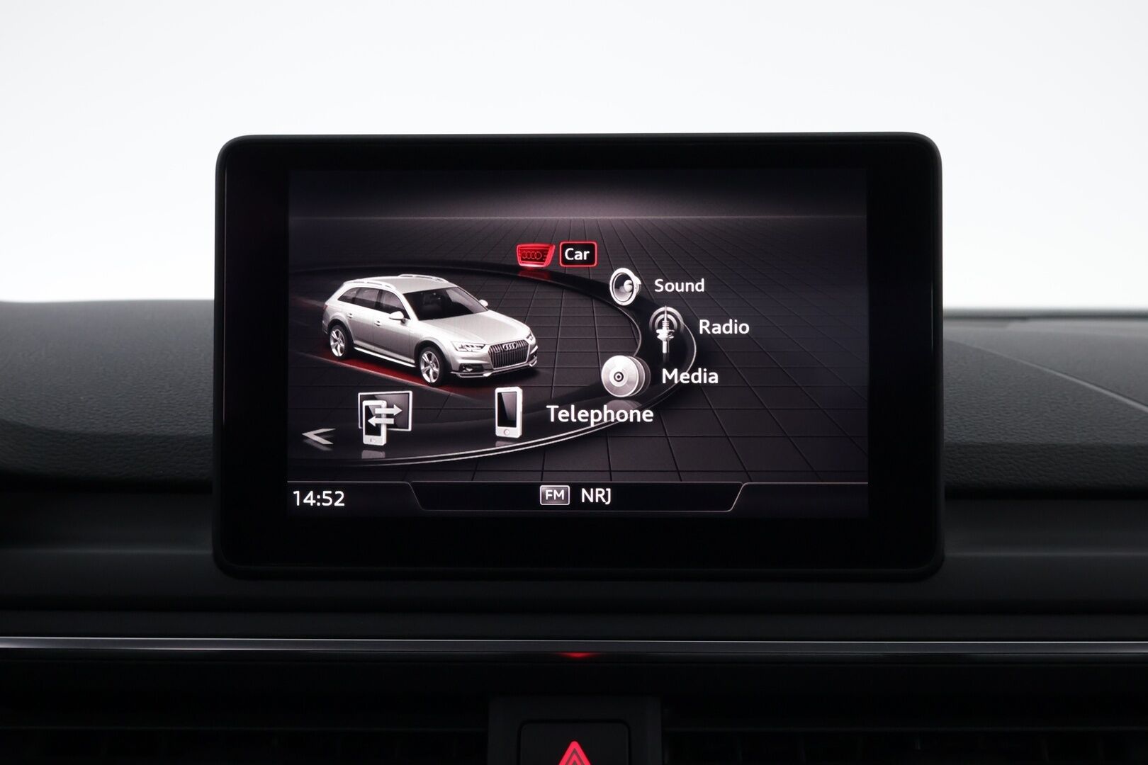 Audi A4 allroad quattro 2017 Land of quattro Edition 2,0 TDI 120 kW quattro S tronic - 2Om Suomiauto | Webasto | Vetokoukku | Matrix LED | Sporttipenkit | Audi Sound System | Vakkari | Juuri tullut Tampereelle!