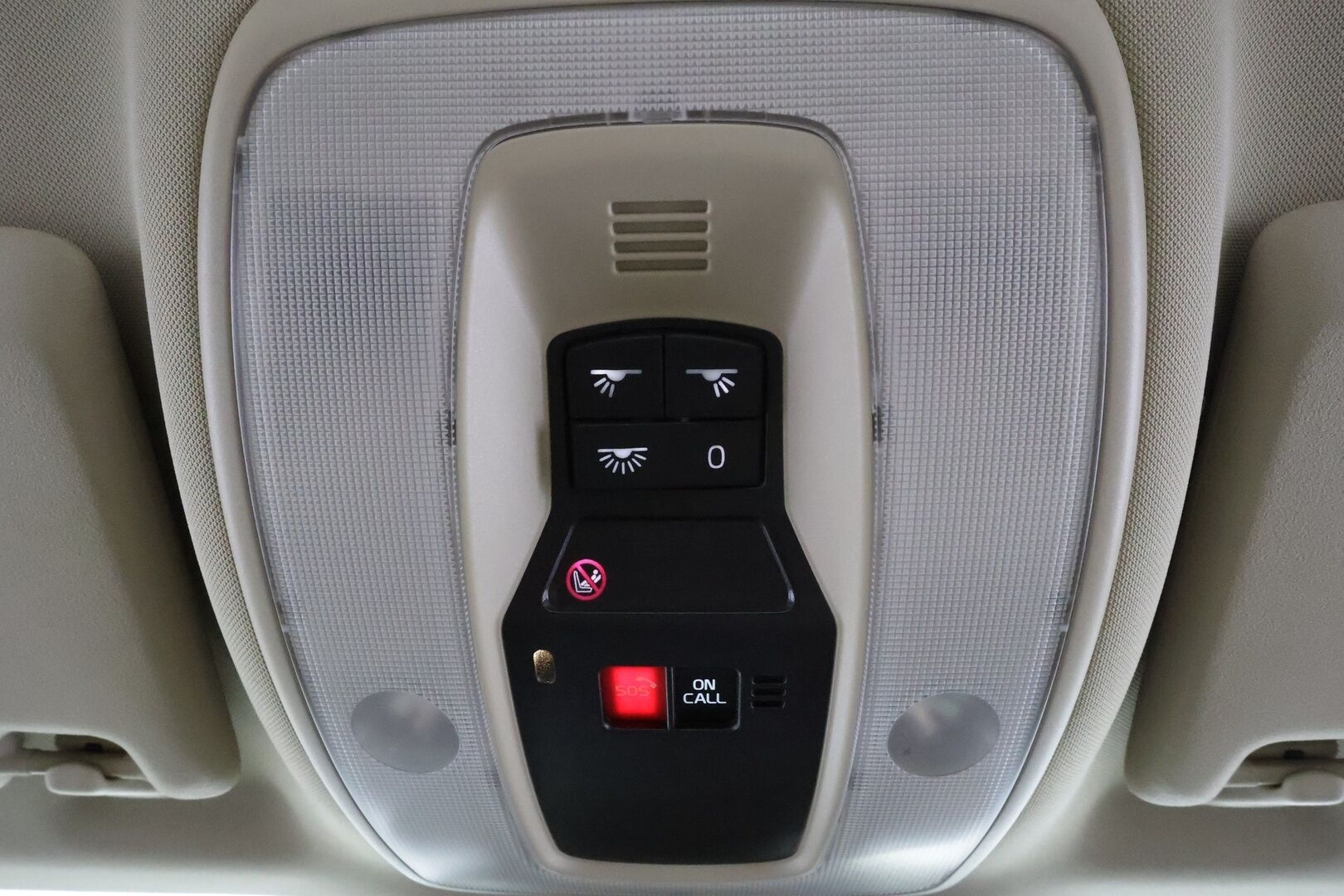 Volvo XC60 2017 D4 Classic Summum aut * ACC / Webasto / Xenon / Muistipenkki / P.tutkat / Kaistavahti / Navi * - Suomi-auto / Kahdet renkaat - HULLUT AVAJAISHULINAT KORKOTARJOUS 3,29 %