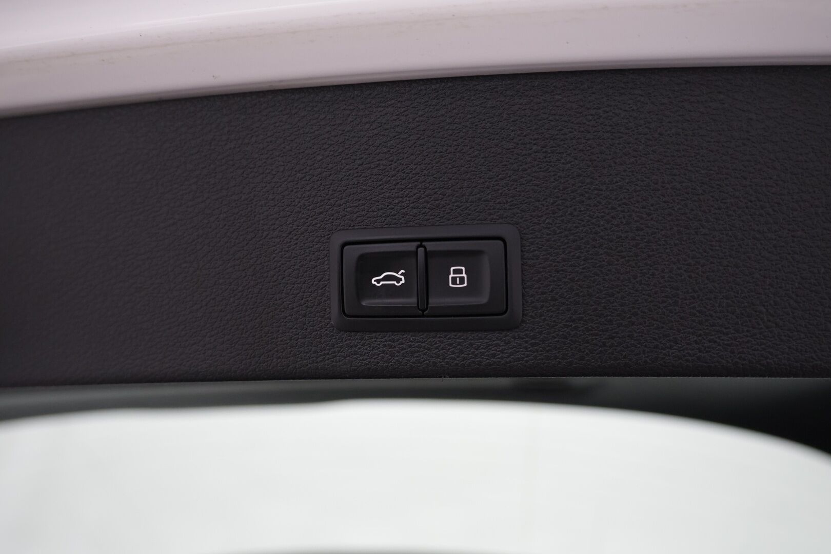 Audi Q2 2017 Business Sport 1,6 TDI 85 kW S tronic *Adaptiivinen vakionopeudensäädin / Sähkötoiminen takakontti / Lohkolämmitiin sisätilapistokkeella!* - Loisto maasturi / Kattavasti varusteltu / Huippu taloudellinen