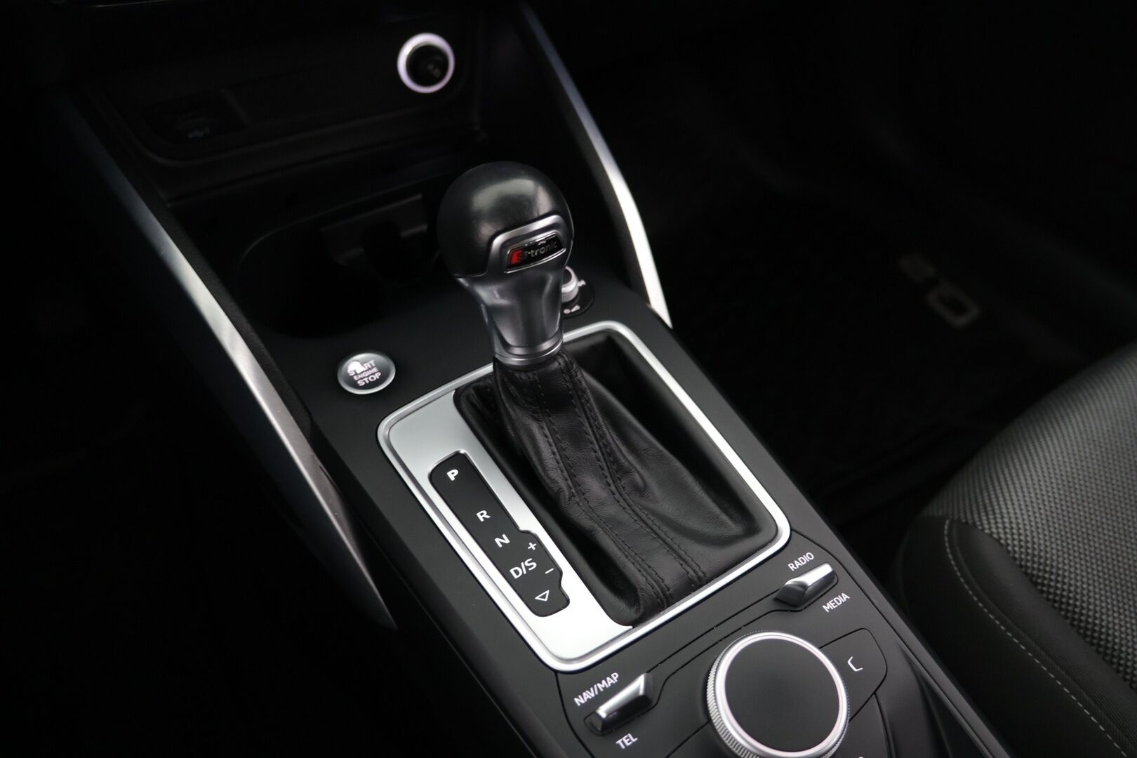 Audi Q2 2017 Business Sport 1,6 TDI 85 kW S tronic *Adaptiivinen vakionopeudensäädin / Sähkötoiminen takakontti / Lohkolämmitiin sisätilapistokkeella!* - Loisto maasturi / Kattavasti varusteltu / Huippu taloudellinen