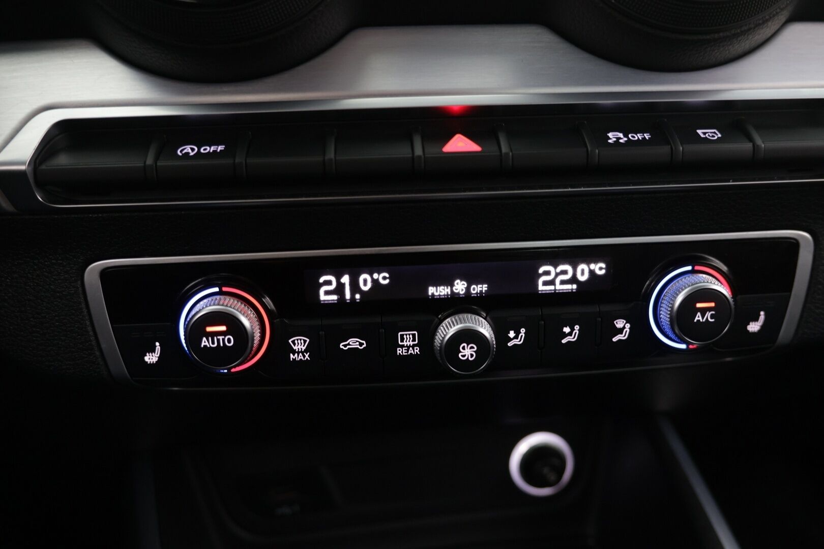 Audi Q2 2017 Business Sport 1,6 TDI 85 kW S tronic *Adaptiivinen vakionopeudensäädin / Sähkötoiminen takakontti / Lohkolämmitiin sisätilapistokkeella!* - Loisto maasturi / Kattavasti varusteltu / Huippu taloudellinen