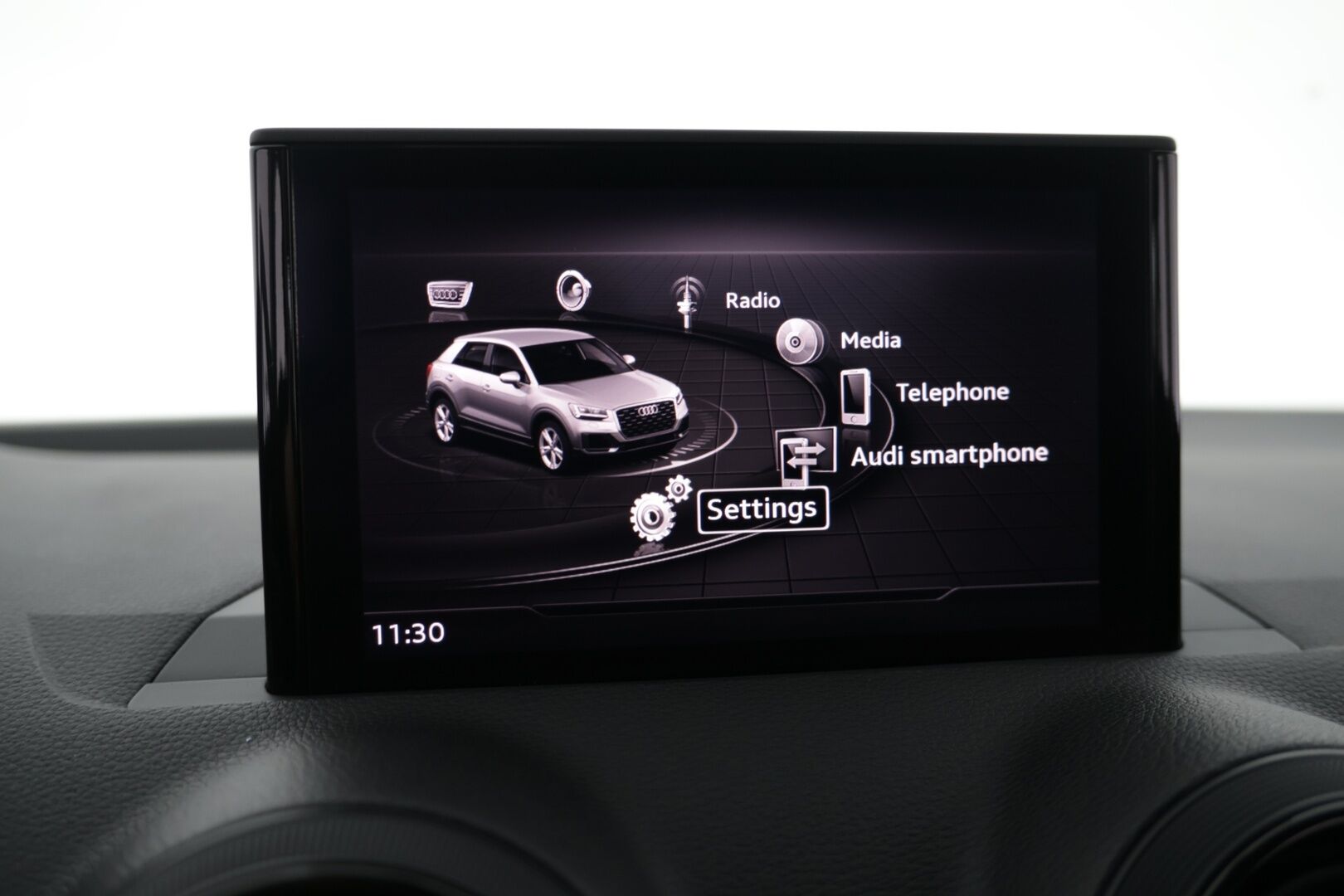 Audi Q2 2017 Business Sport 1,6 TDI 85 kW S tronic *Adaptiivinen vakionopeudensäädin / Sähkötoiminen takakontti / Lohkolämmitiin sisätilapistokkeella!* - Loisto maasturi / Kattavasti varusteltu / Huippu taloudellinen