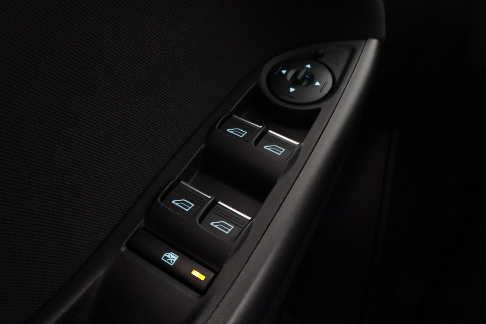 Ford Focus 2017 1,5 EcoBoost 150 hv Start/Stop A6 ST-Line  5-ov - *ST-Line / Webasto / Vakkari / Carplay / Bluetooth / tutkat!*