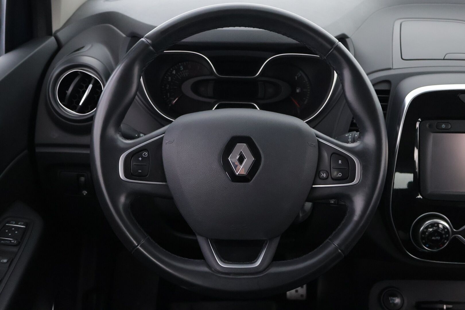 Renault Captur 2018 TCe 120 EDC-aut Intens - Peruutuskamera | Lohko&Sisä | LED | Vakkari | Suomiauto | Navi