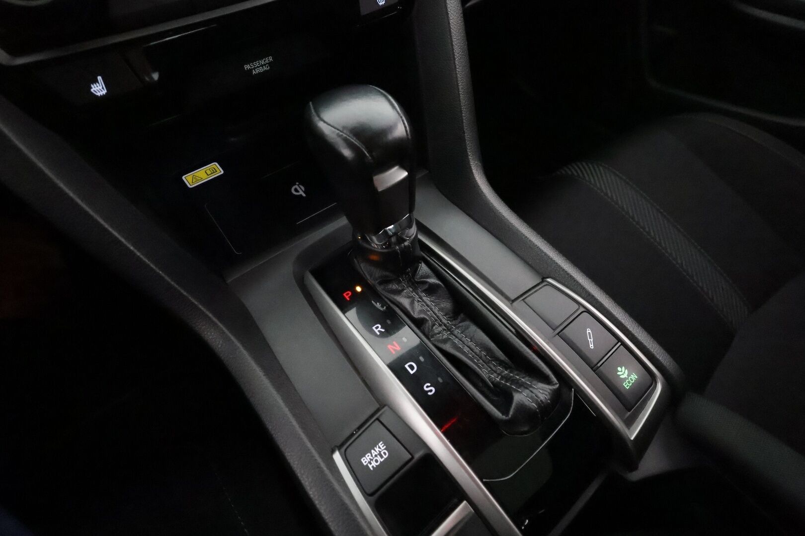 Honda Civic 2017 HB 182 hv Type S Plus AT **Adapt. vakkari / Kattoluukku / P.kamera / Navi / Apple&Android / Keyless** - Suomi-auto / 