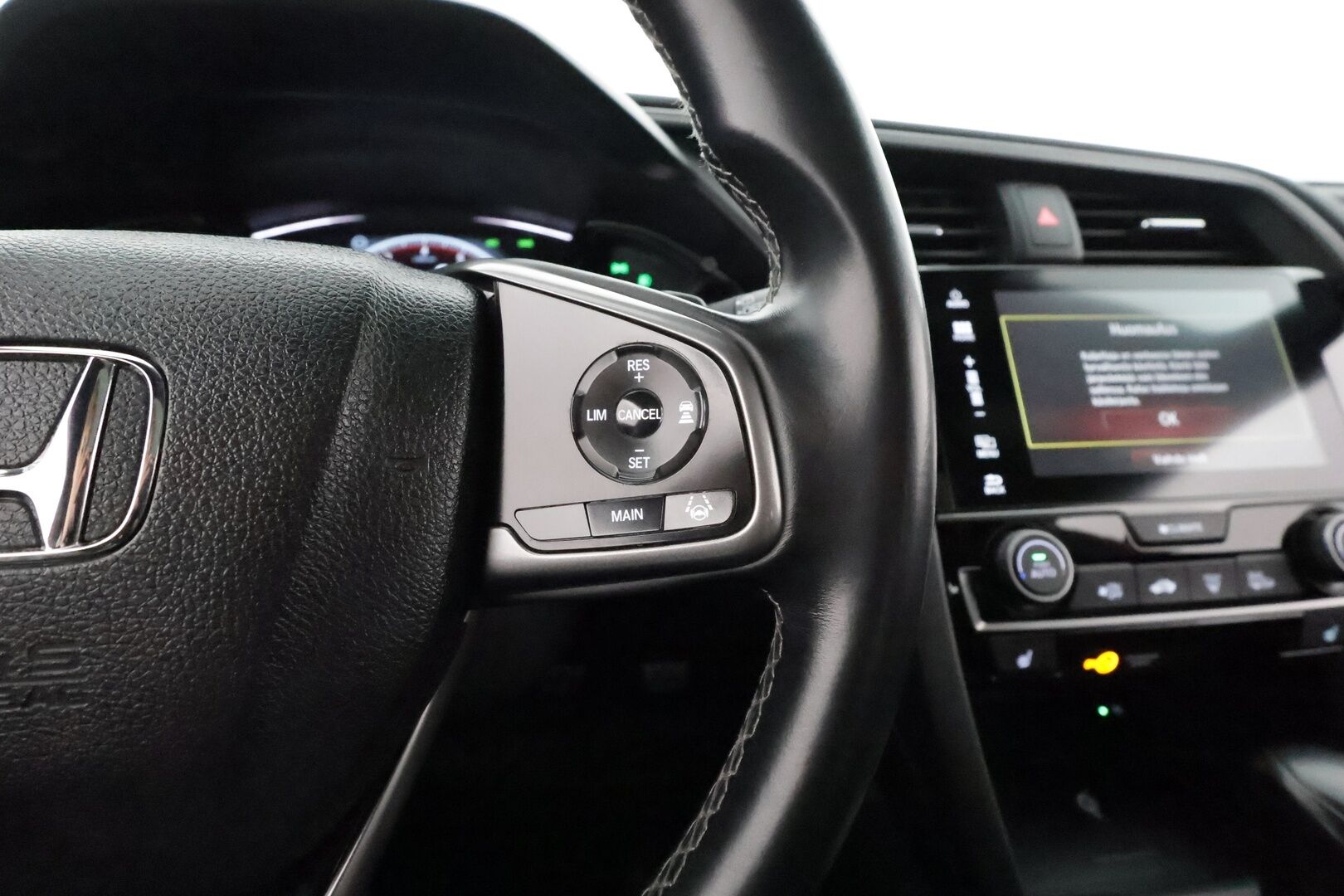 Honda Civic 2017 HB 182 hv Type S Plus AT **Adapt. vakkari / Kattoluukku / P.kamera / Navi / Apple&Android / Keyless** - Suomi-auto / 