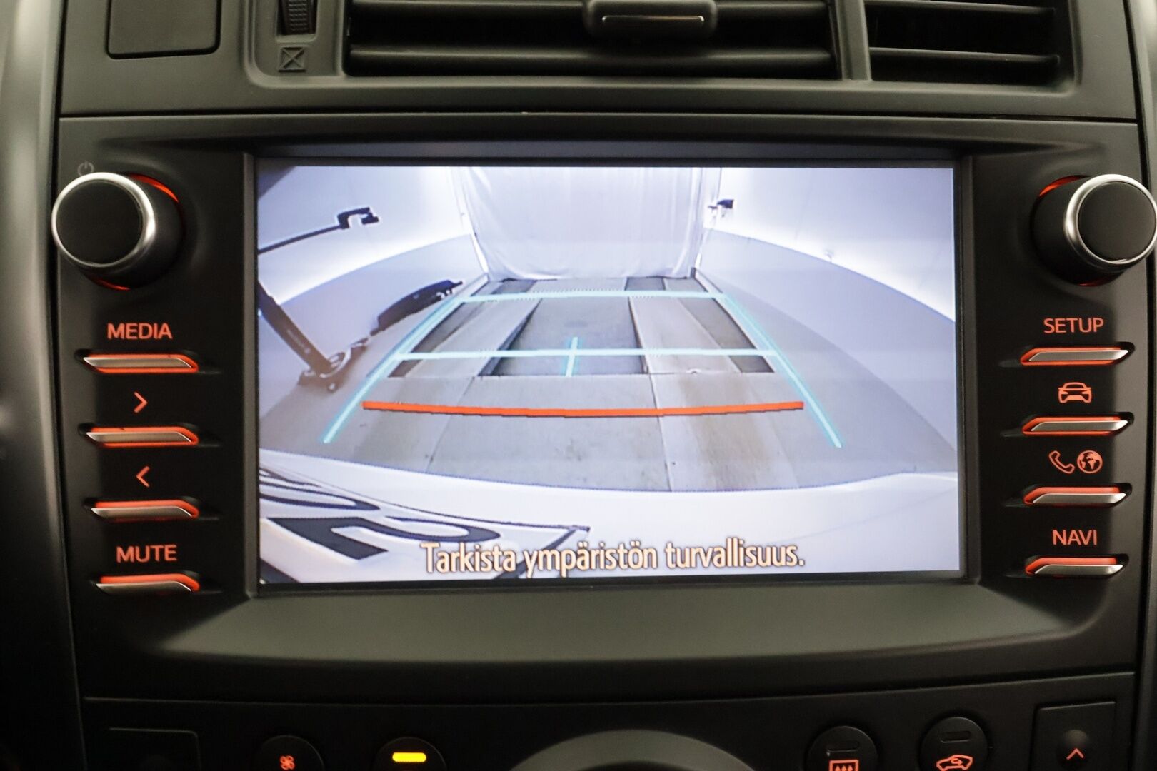Toyota Verso 2017 1,8 Valvematic Active Edition Multidrive S 7p - | 1 Omistajalta | Vakkari | Lohko | P.Kamera | Bluetooth | Puolinahat | Xenon | Suomi-auto | Kahdet renkaat | Merkkihuollettu |