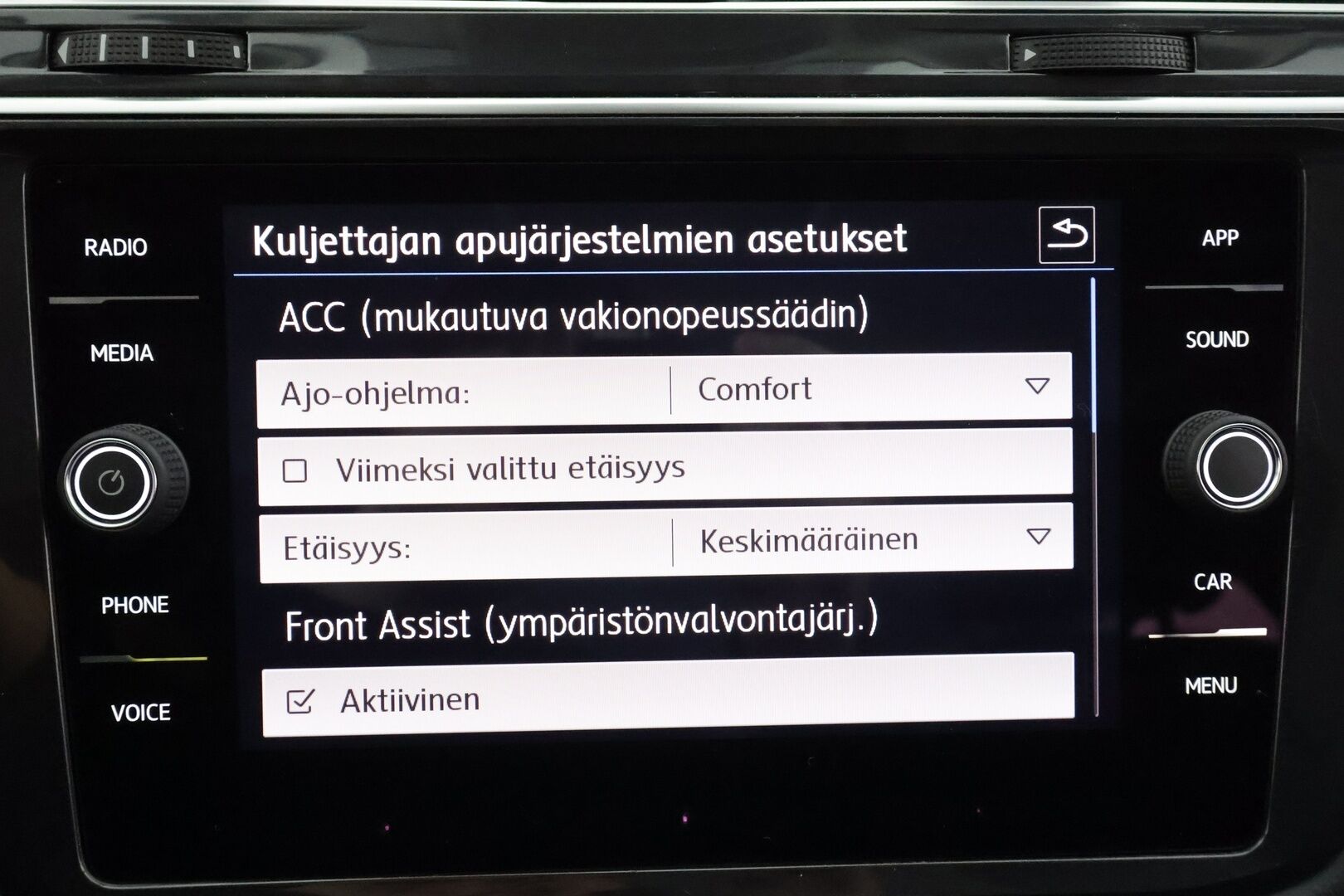 Volkswagen Tiguan 2018 Comfortline 1,4 TSI ACT 110 kW (150 hv) DSG-automaatti - | Webasto | ACC | LED | P.tutkat | Kaistavahti | Bluetooth | Ratinlämmitys | Suomi-auto | Kahdet renkaat |