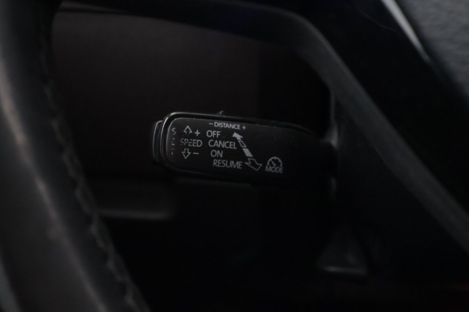 Skoda Octavia 2018 Combi 2,0 TDI 184 4x4 L&K DSG Autom. - | EI ADBLUE! | Webasto | ACC | Panorama | Keyless Go | Vetokoukku | Muistipaikka kuljettajalla | Nahka-alcantara | Kaukovaloautomatiikka | Bliss | Navi | Canton | Lämm ratti ja tuulilasi |