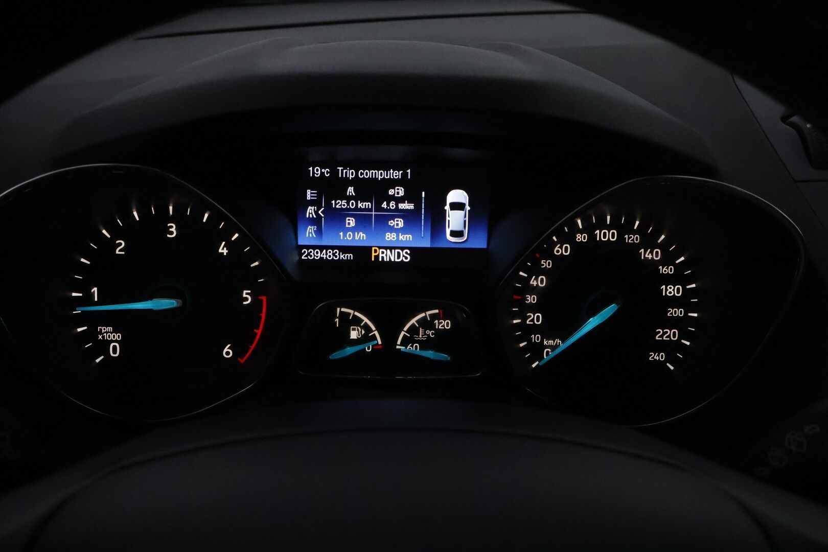 Ford Grand C-Max 2017 2,0 TDCi 150 hv start/stop PowerShift Titanium - YritysOutlet - Myydään vain yrityksille - – Tämä auto myydään YritysOutlet -valikoimasta vain yritykselle