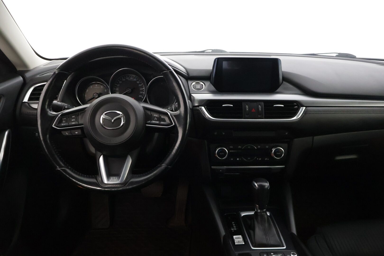 Mazda Mazda6 2017 Sport Wagon 2,0 (165) SKYACTIV-G Business Edition 6AT 5ov  * Vakkari / Ratinlämmitin / Tutkat edessä ja takana / Navi / Bluetooth * - Suomi-auto / Lohkolämmitin / Kahdet renkaat! - Osta nyt, maksa vasta ensi vuonna